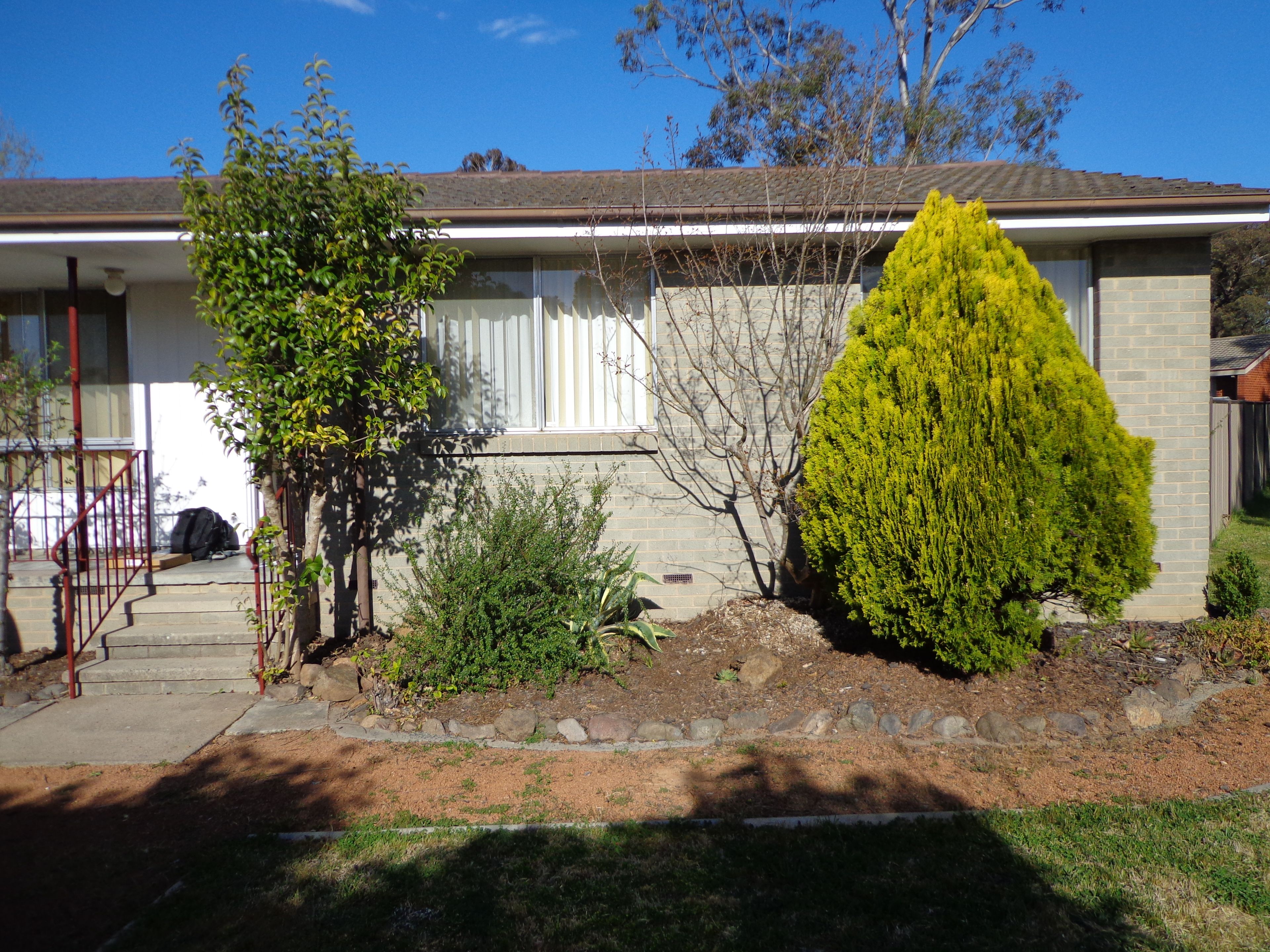 18 Milford Street, Latham ACT 2615