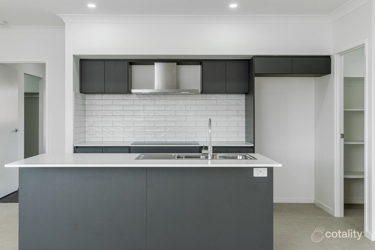 28 Vespar Road, FLAGSTONE, QLD 4280