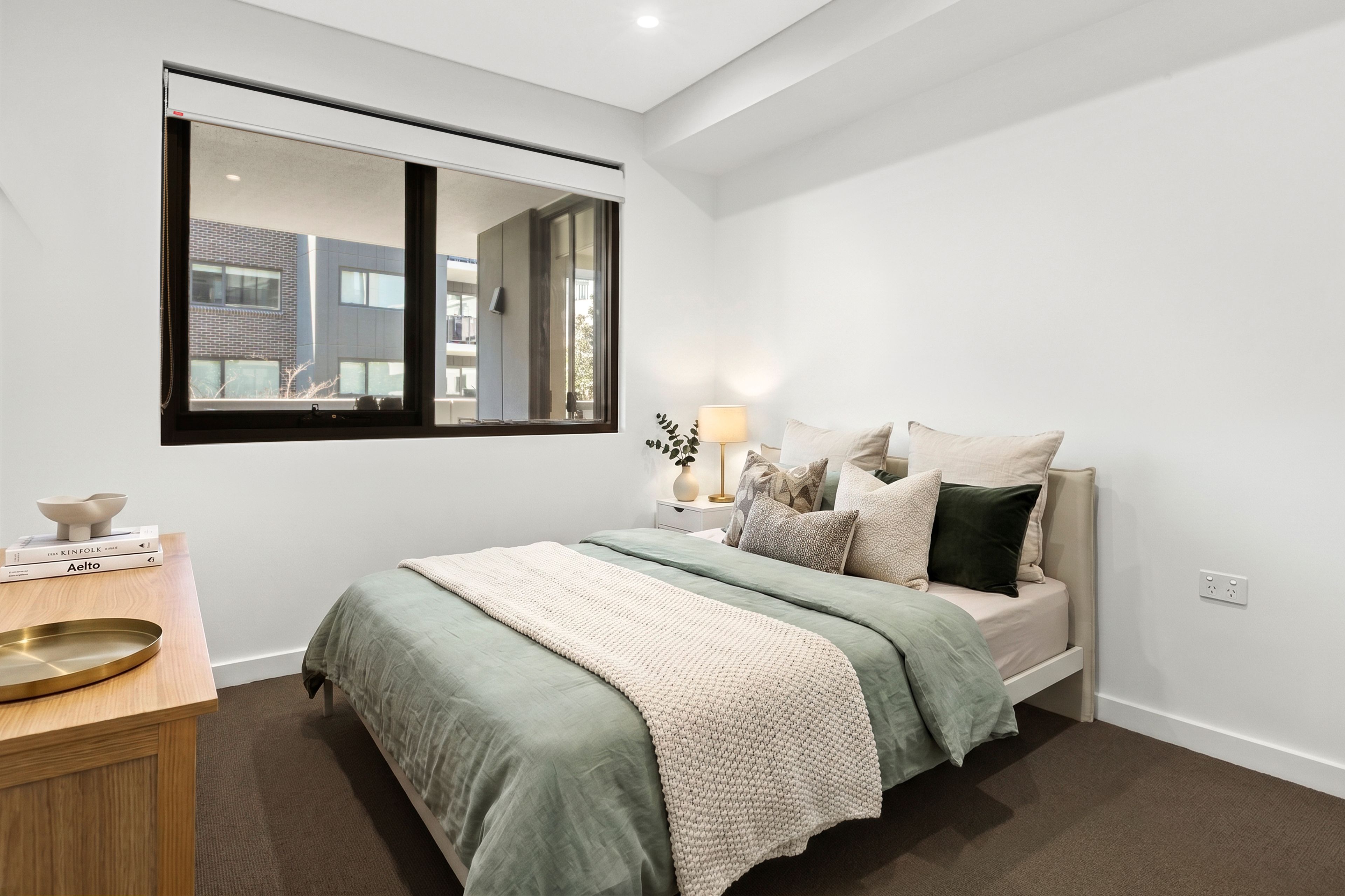 105/14A Isla Street — photo 9 of 12