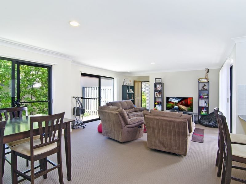 227/64 Gilston Road, Nerang, QLD 4211