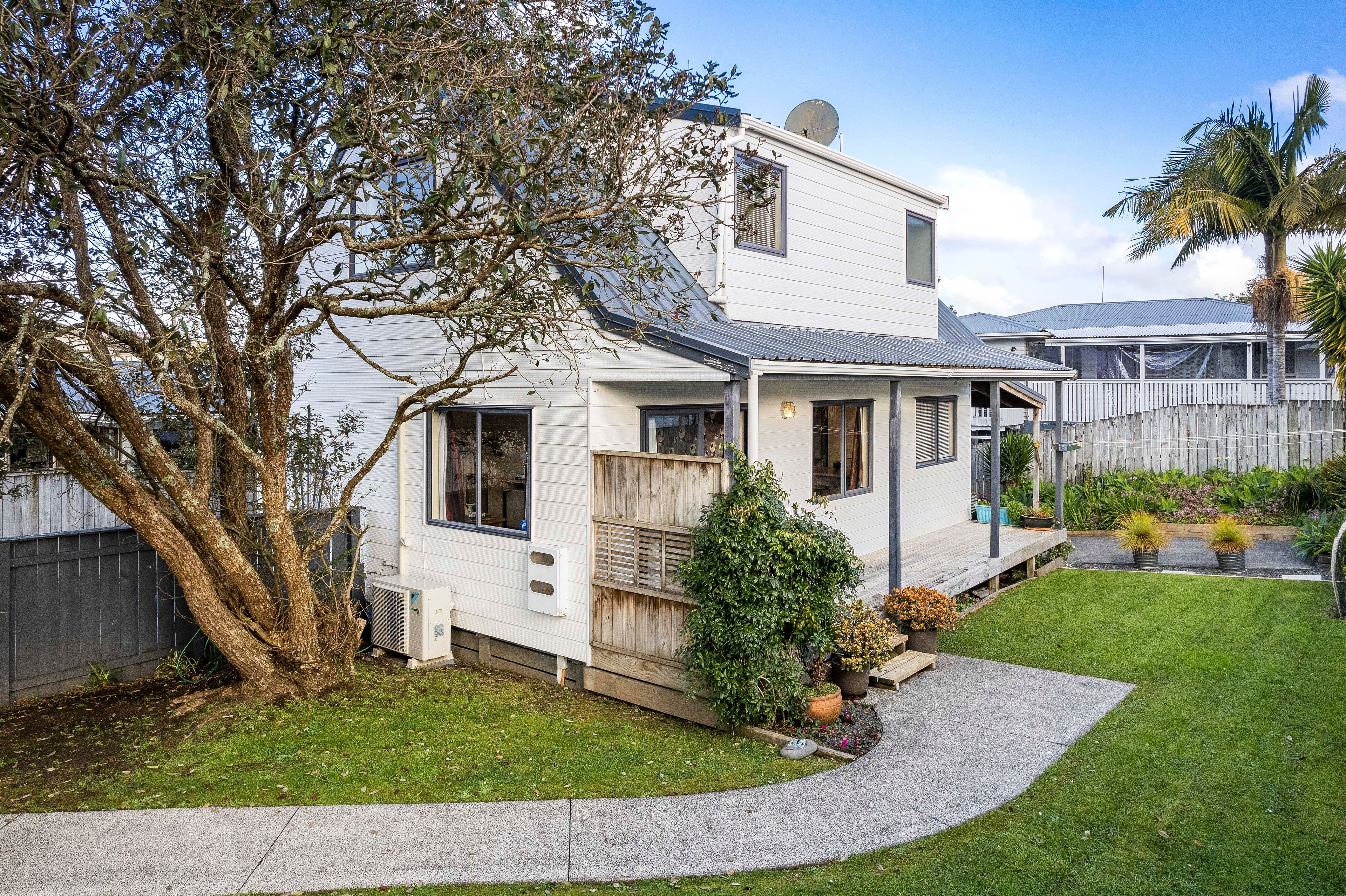 2/141 Reeves Road, Pakuranga, Manukau City