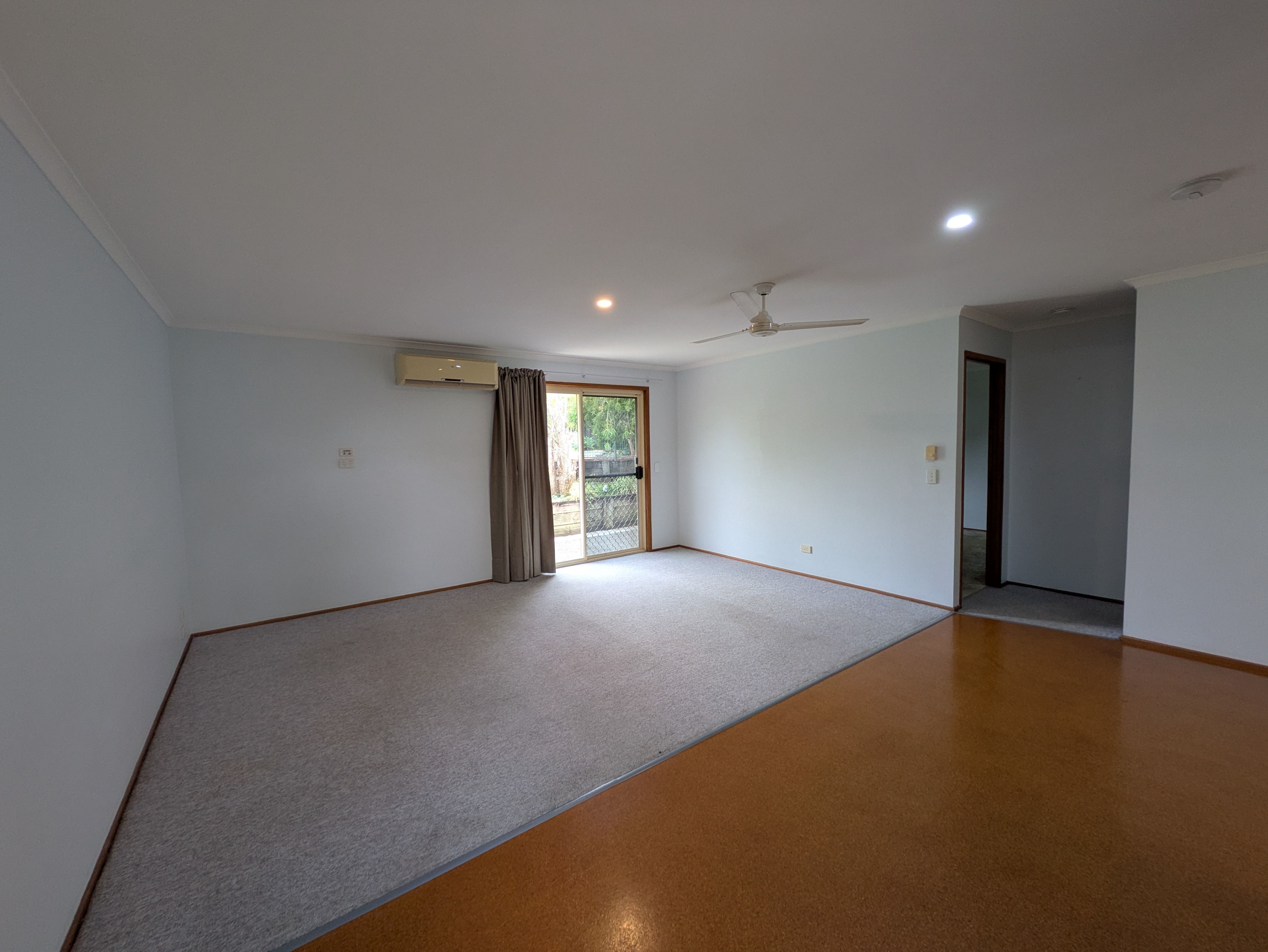 5 Barbara Court — photo 4 of 8