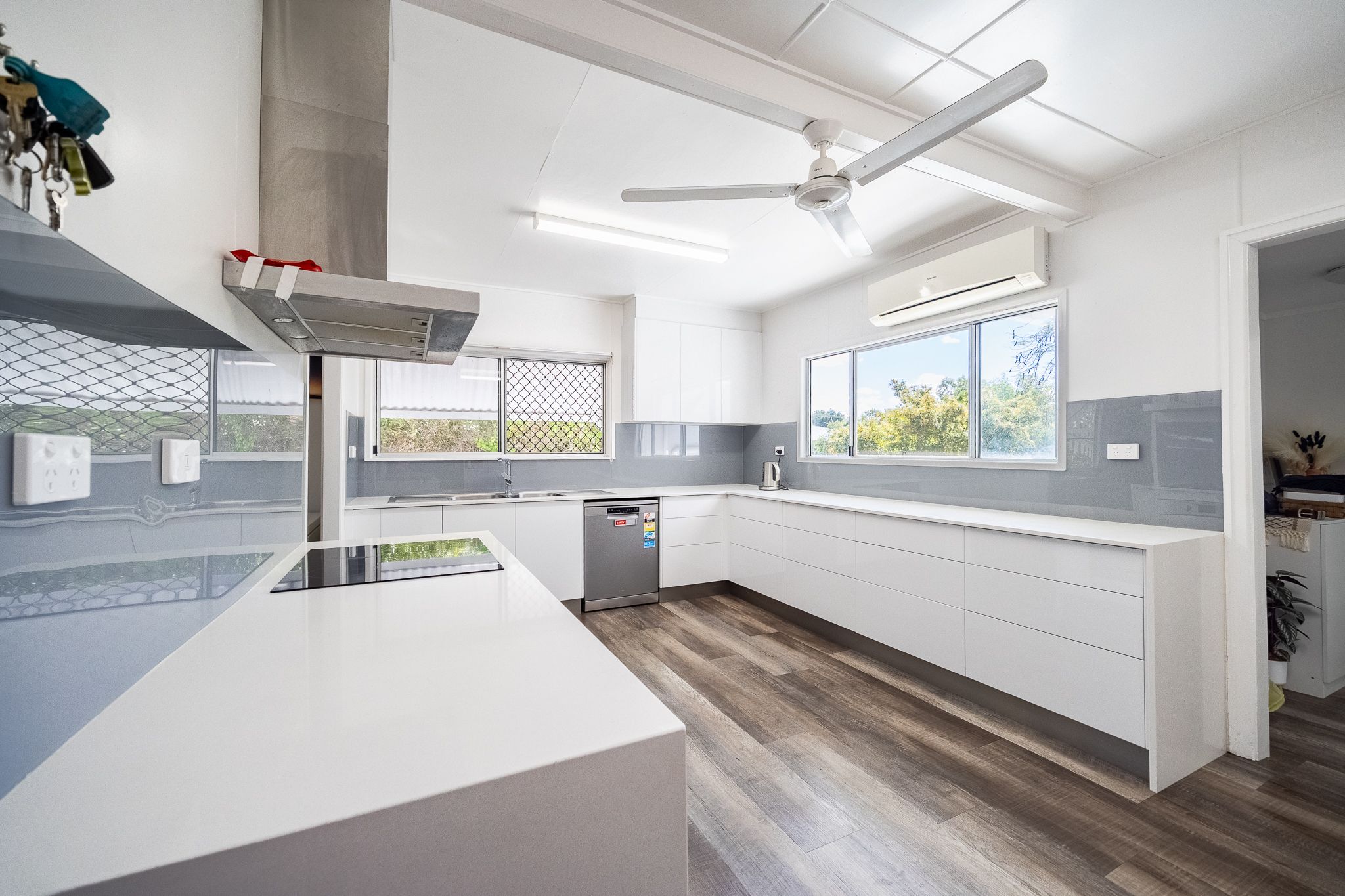 10 Owl Street — photo from Ray White Longreach
