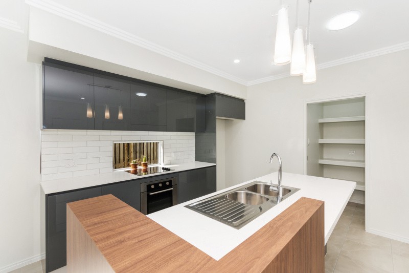 115 Riveredge Boulevard, Oonoonba, QLD 4811