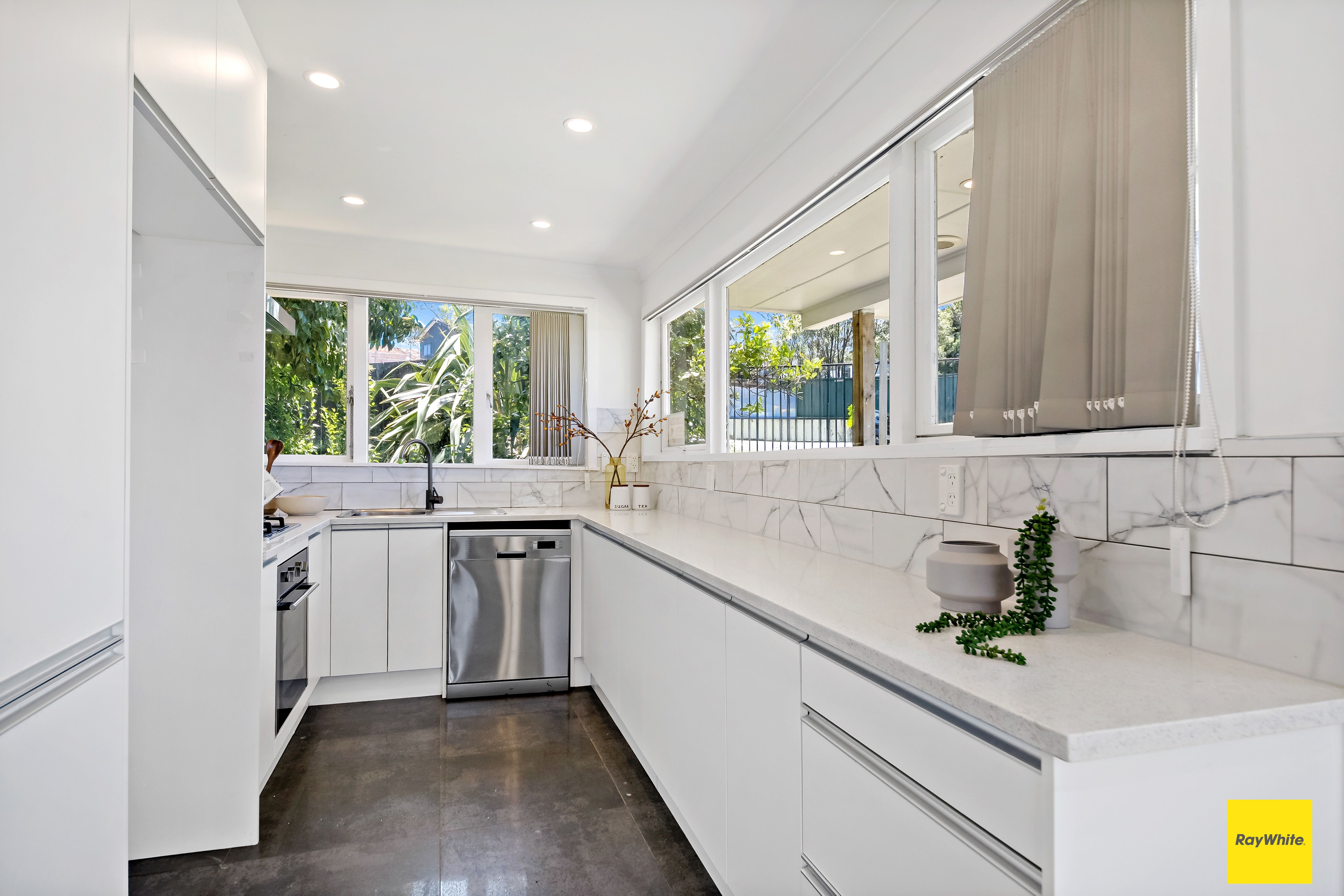 2 Glengarry Road, Glen Eden, Waitakere City