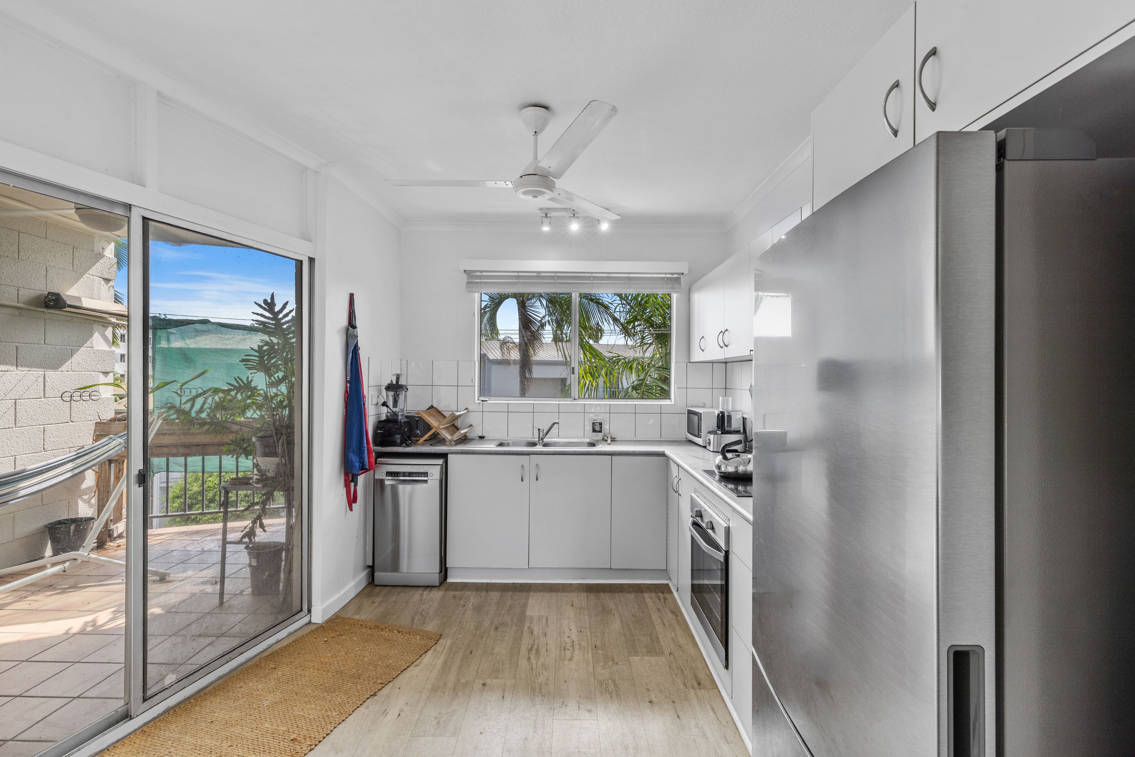 15/77 Aralia Street — photo 8 of 14