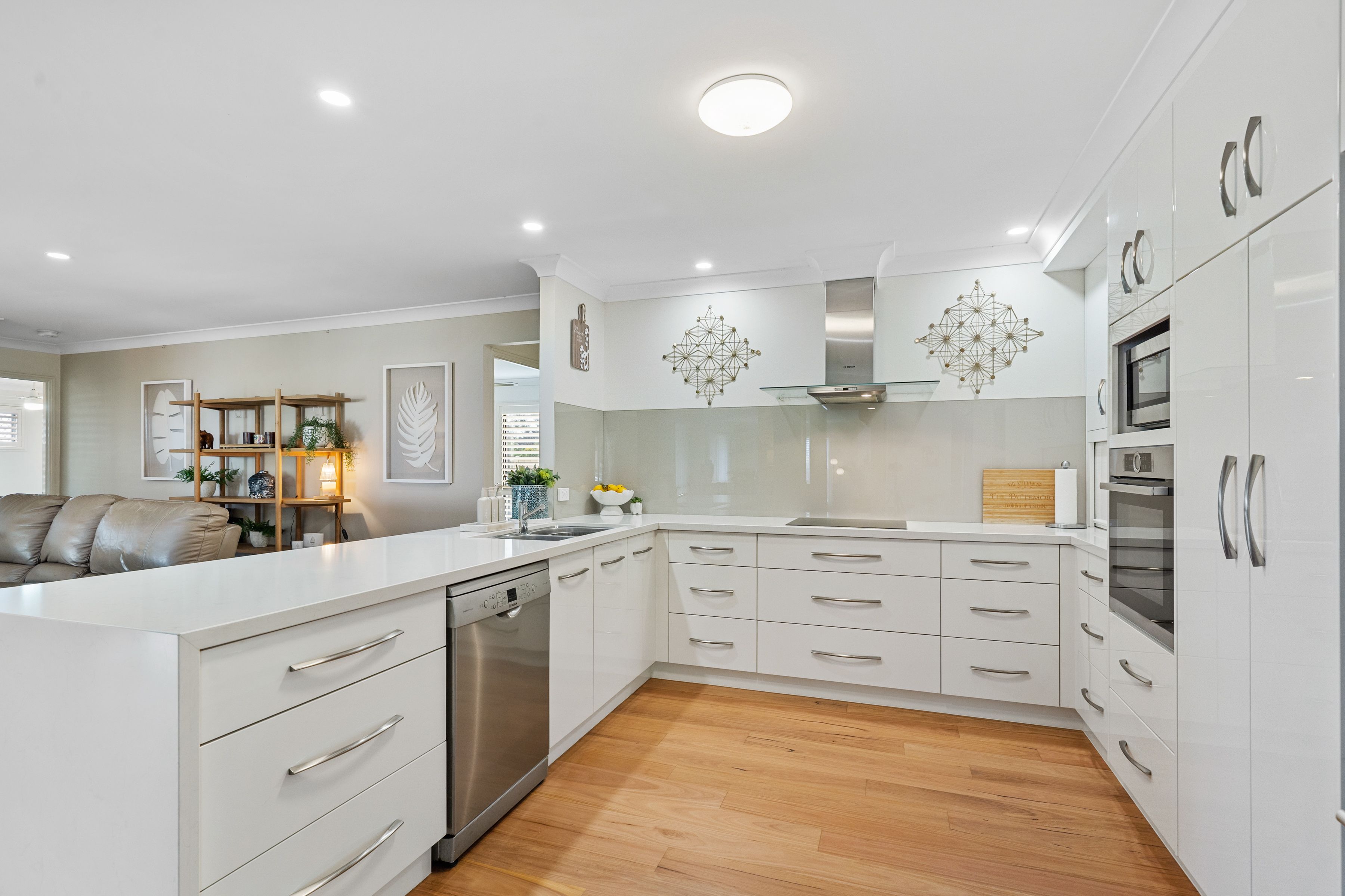 7 Silvestro Place — photo 4 of 21