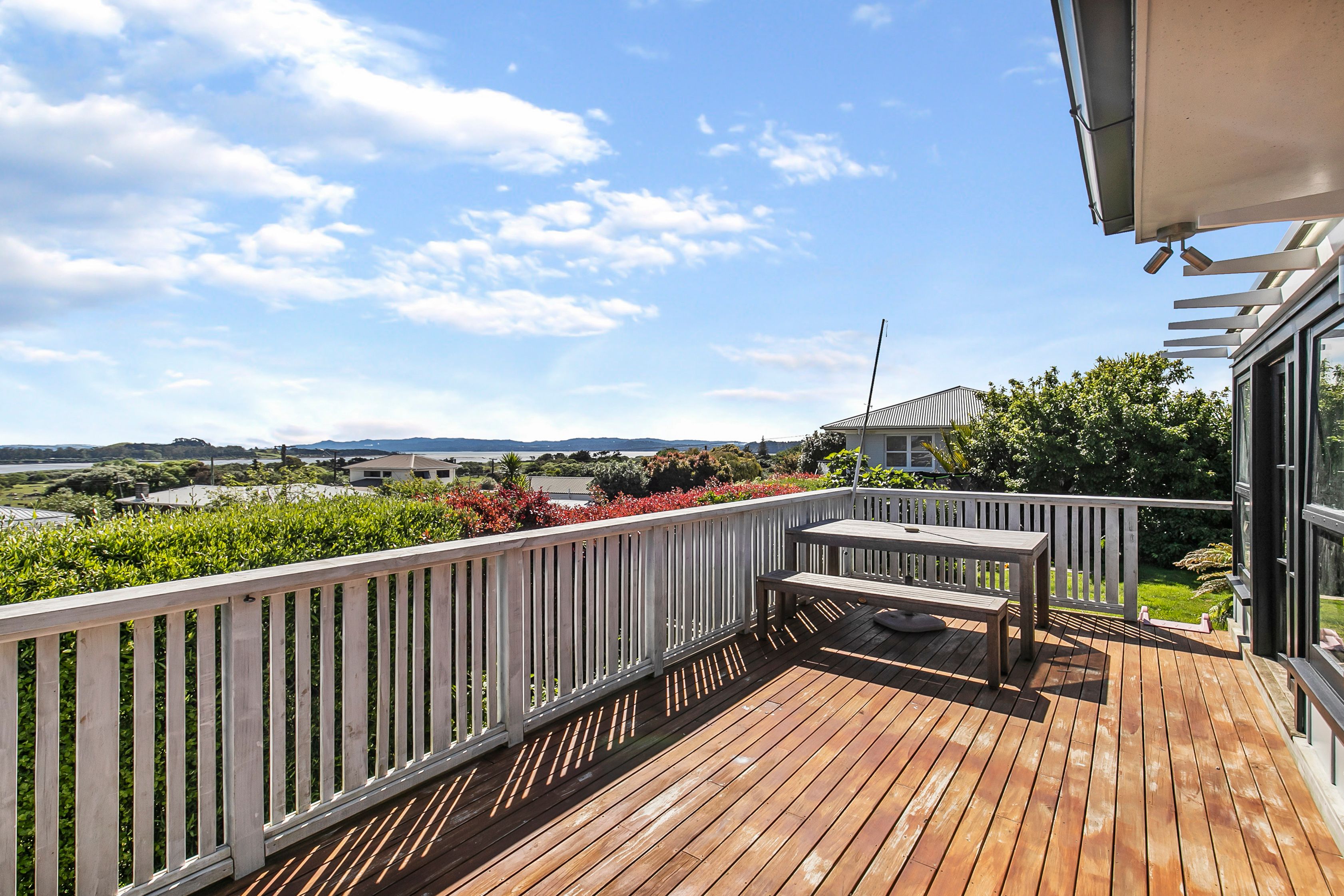 6 Pikitea Road, Mangere Bridge, Manukau City