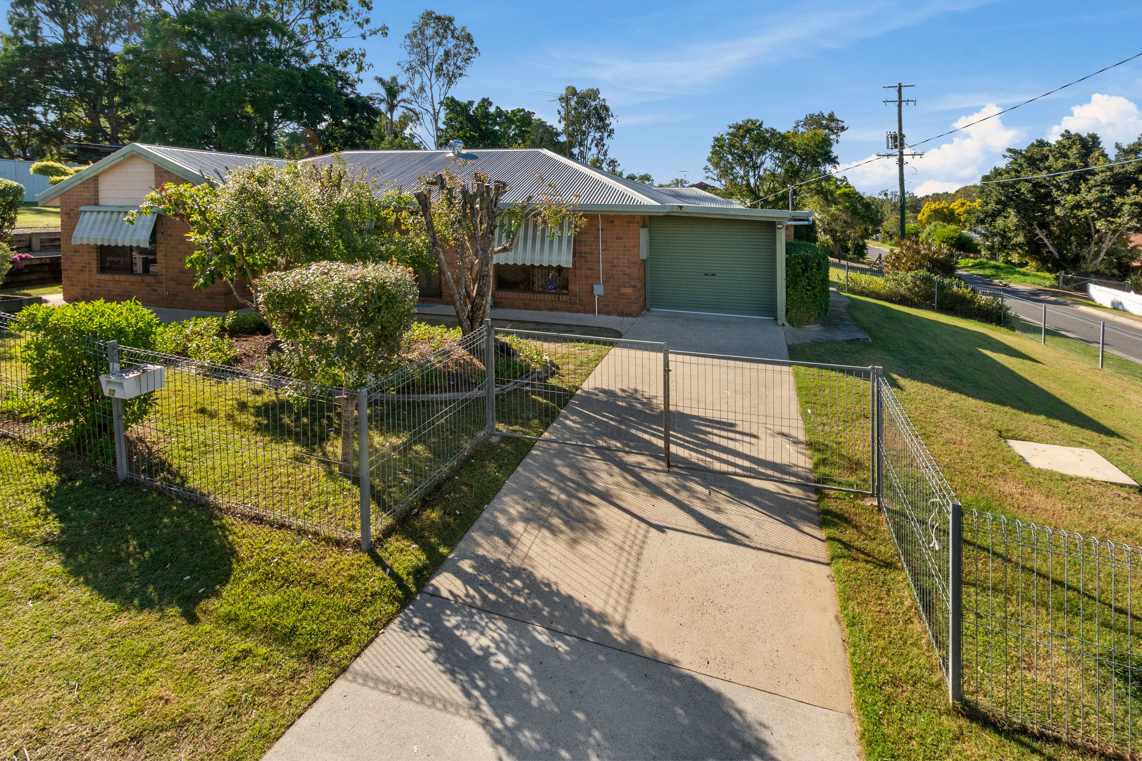 12 Bremer Street, Churchill, QLD 4305