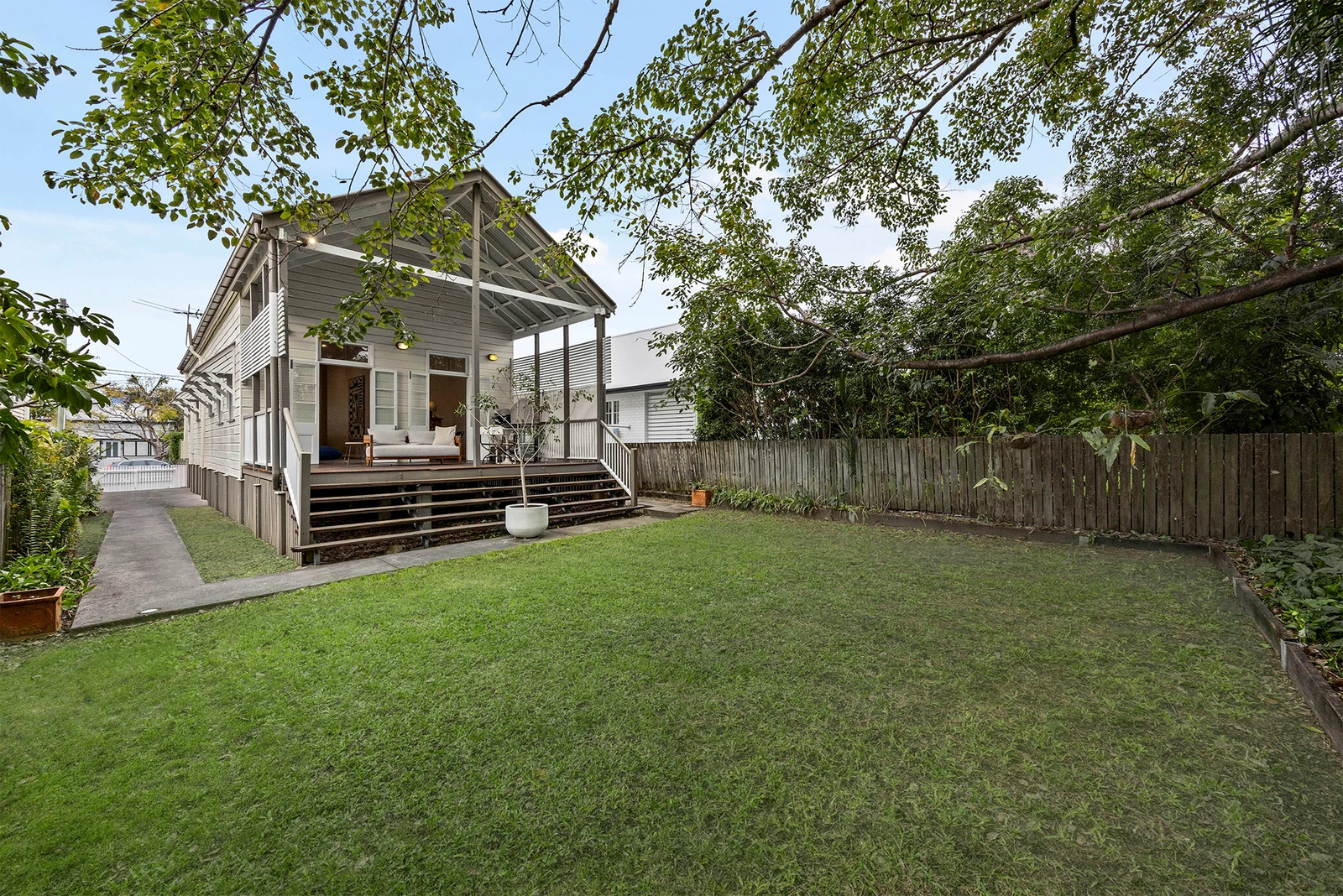 84 Lewis Street, Woolloongabba, QLD 4102