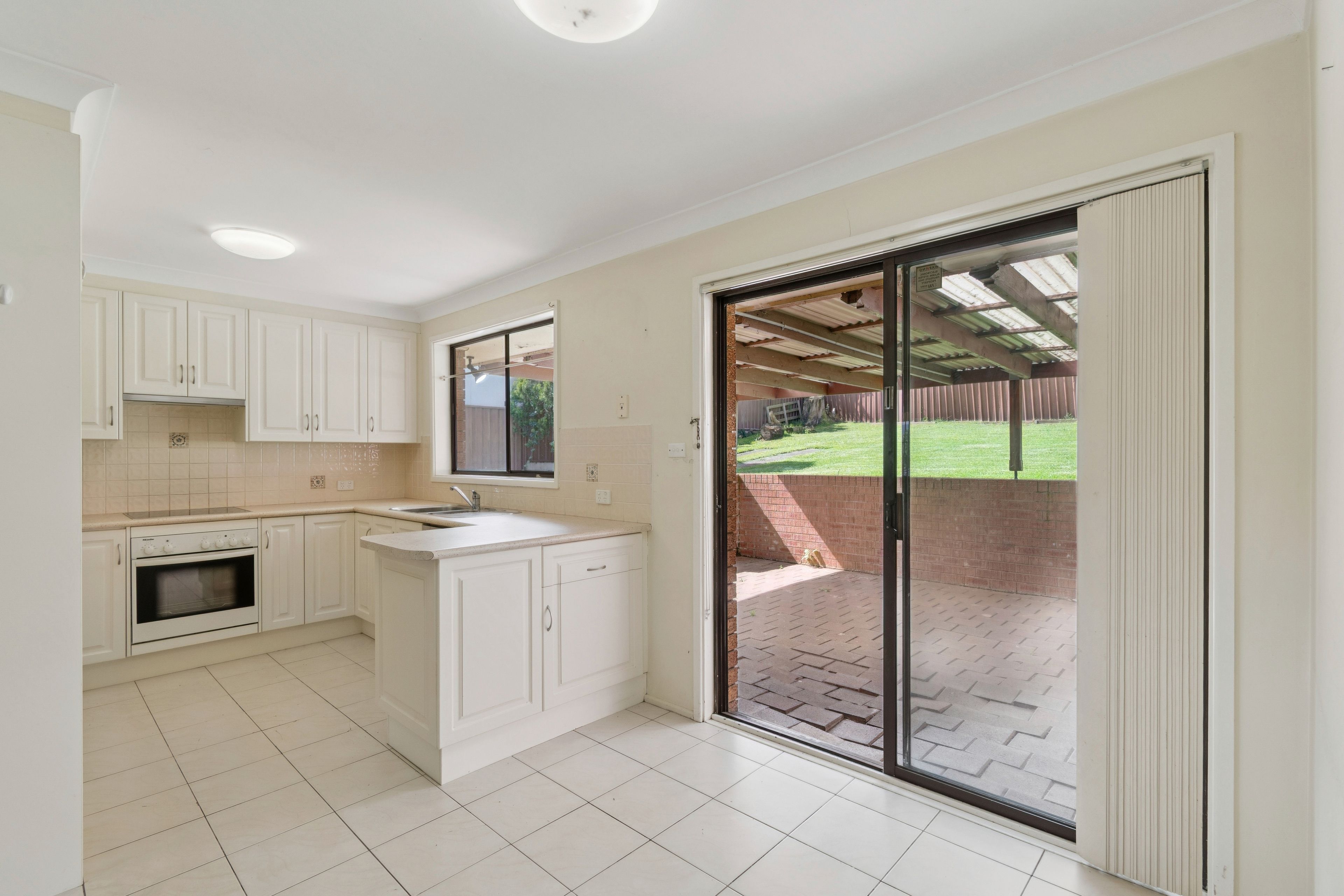 15 Glenview Street — photo 3 of 10