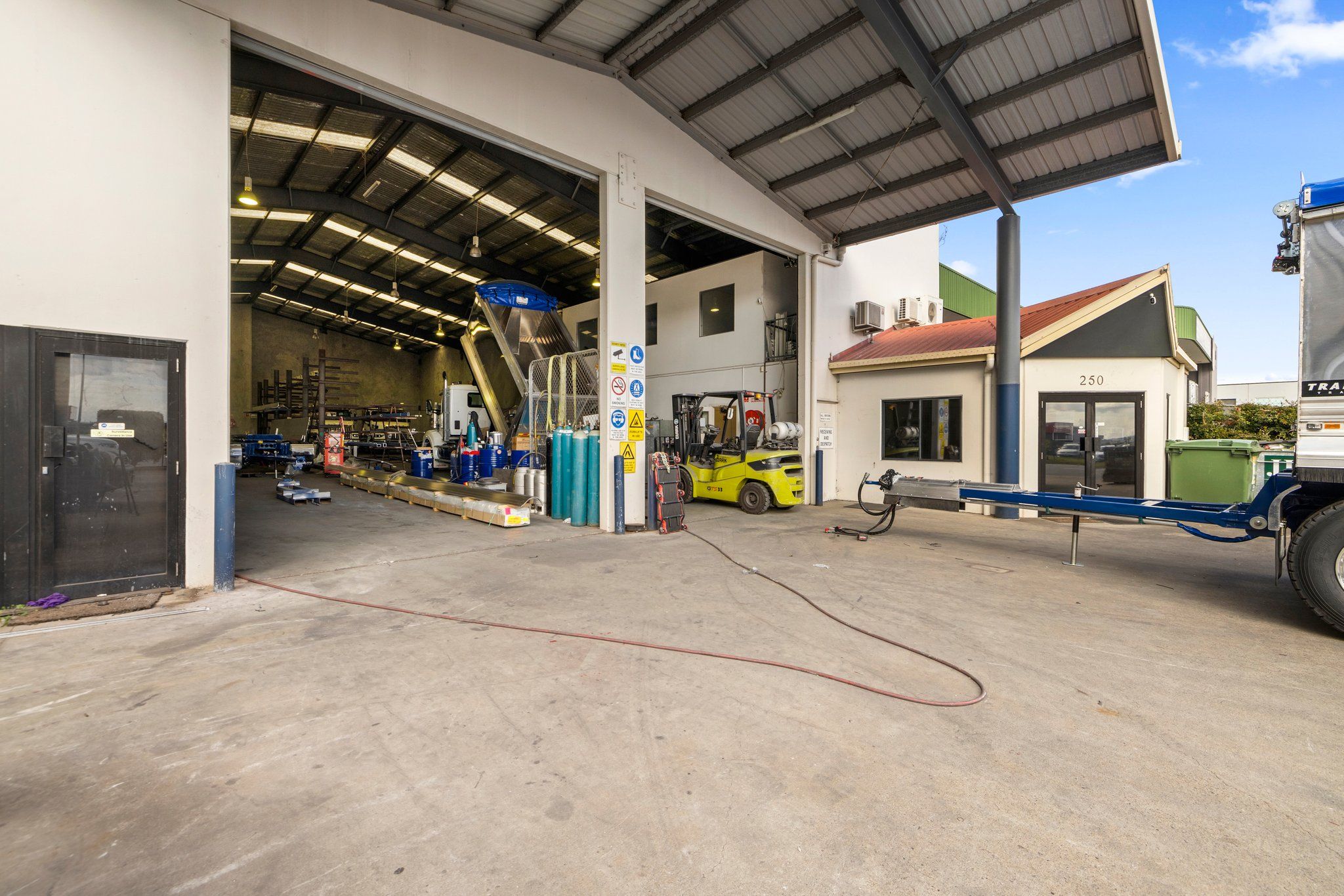 250 Beatty Road, Archerfield, QLD 4108