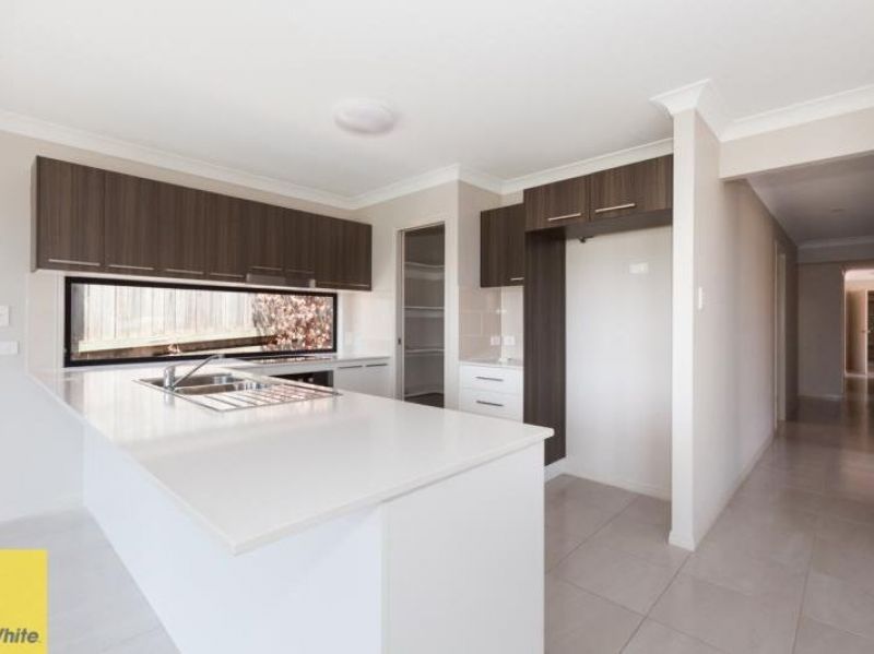 23 Albert Street, Ormiston, QLD 4160