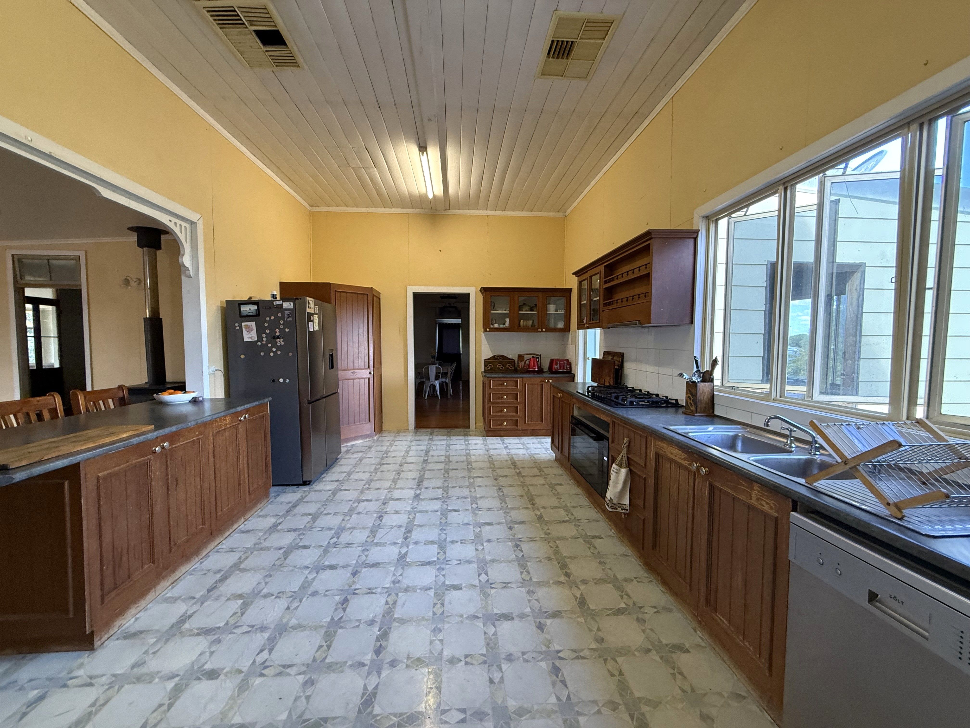 Lot 8 Sandalwoods Estate — photo 3 of 23