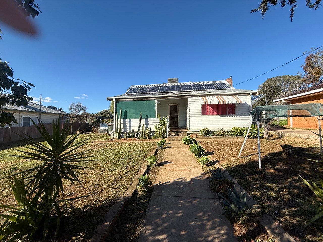 131 Euchie Street, Peak Hill NSW 2869