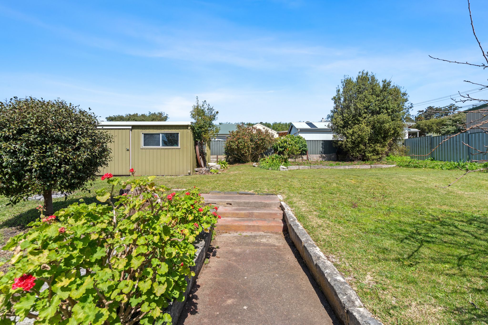 11 Amor Street — photo 18 of 30