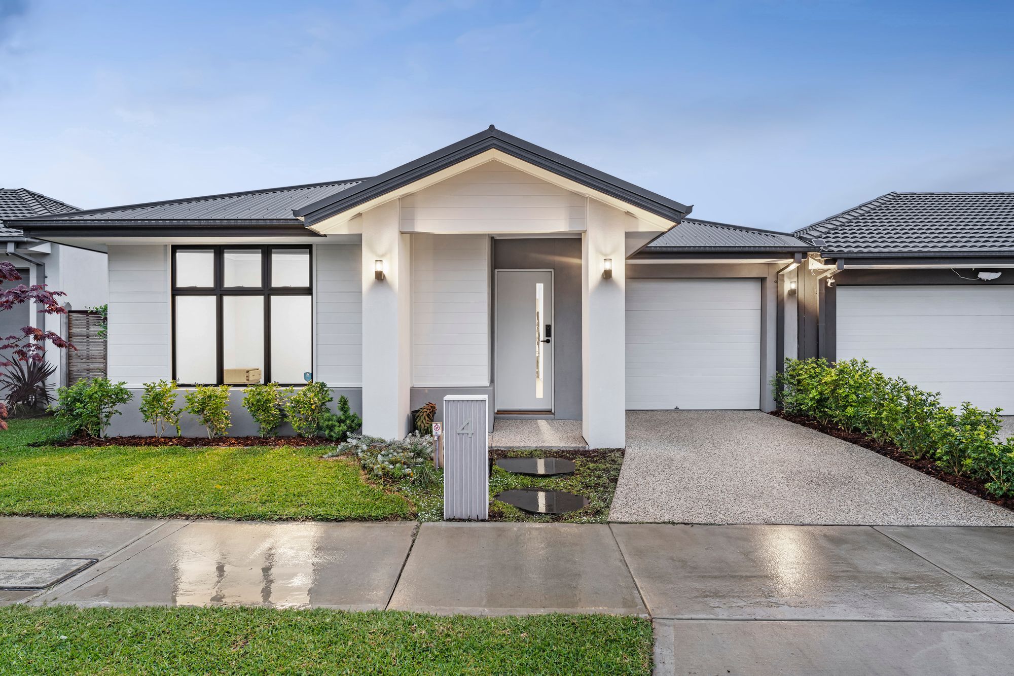4 Salers Road , Clyde North VIC 3978