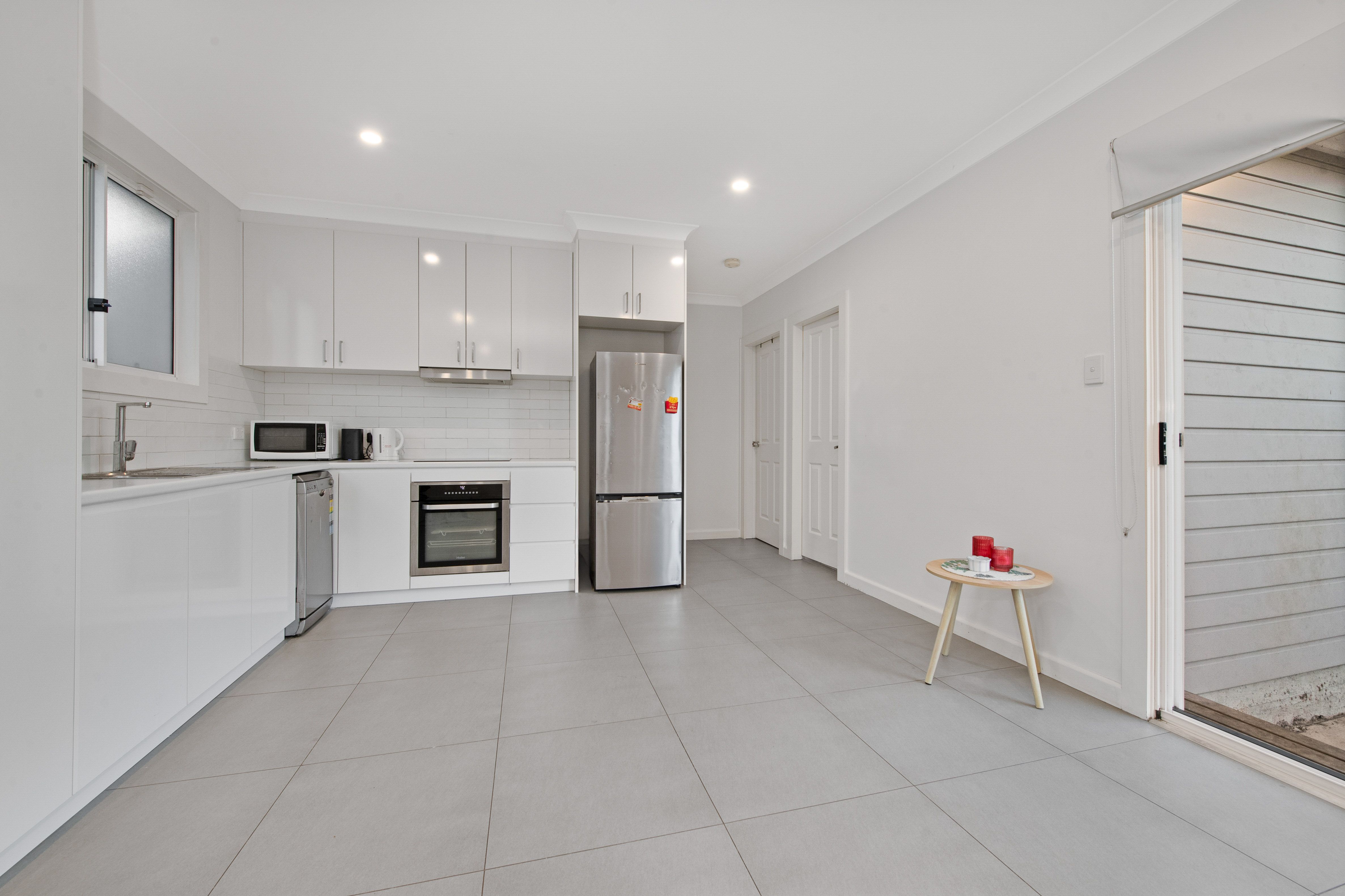 35 & 35A Lawson Street — photo 10 of 15