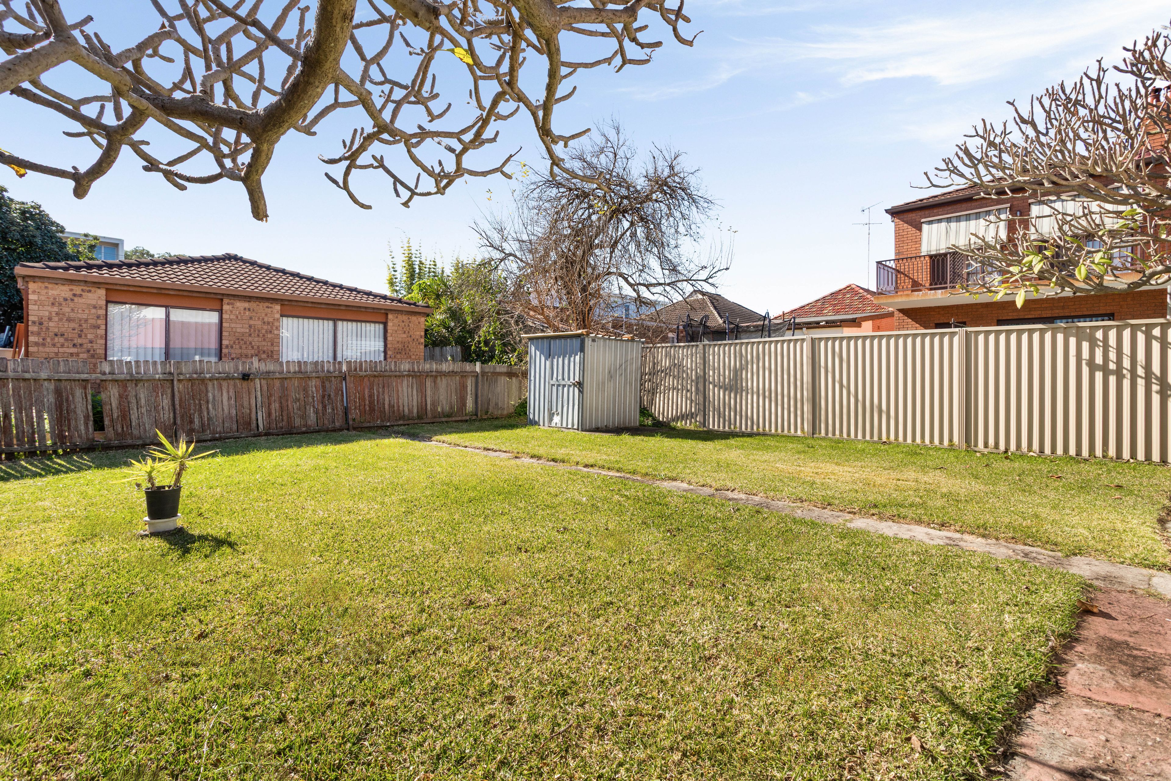 14 & 14A Hincks Street — photo 6 of 18