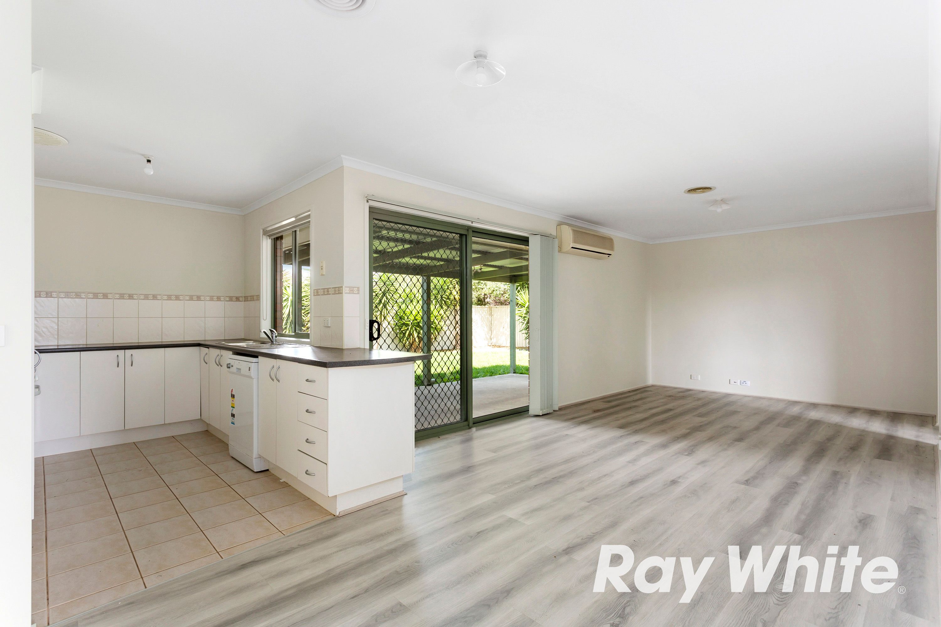 2 Buchan Green, Pakenham, VIC 3810