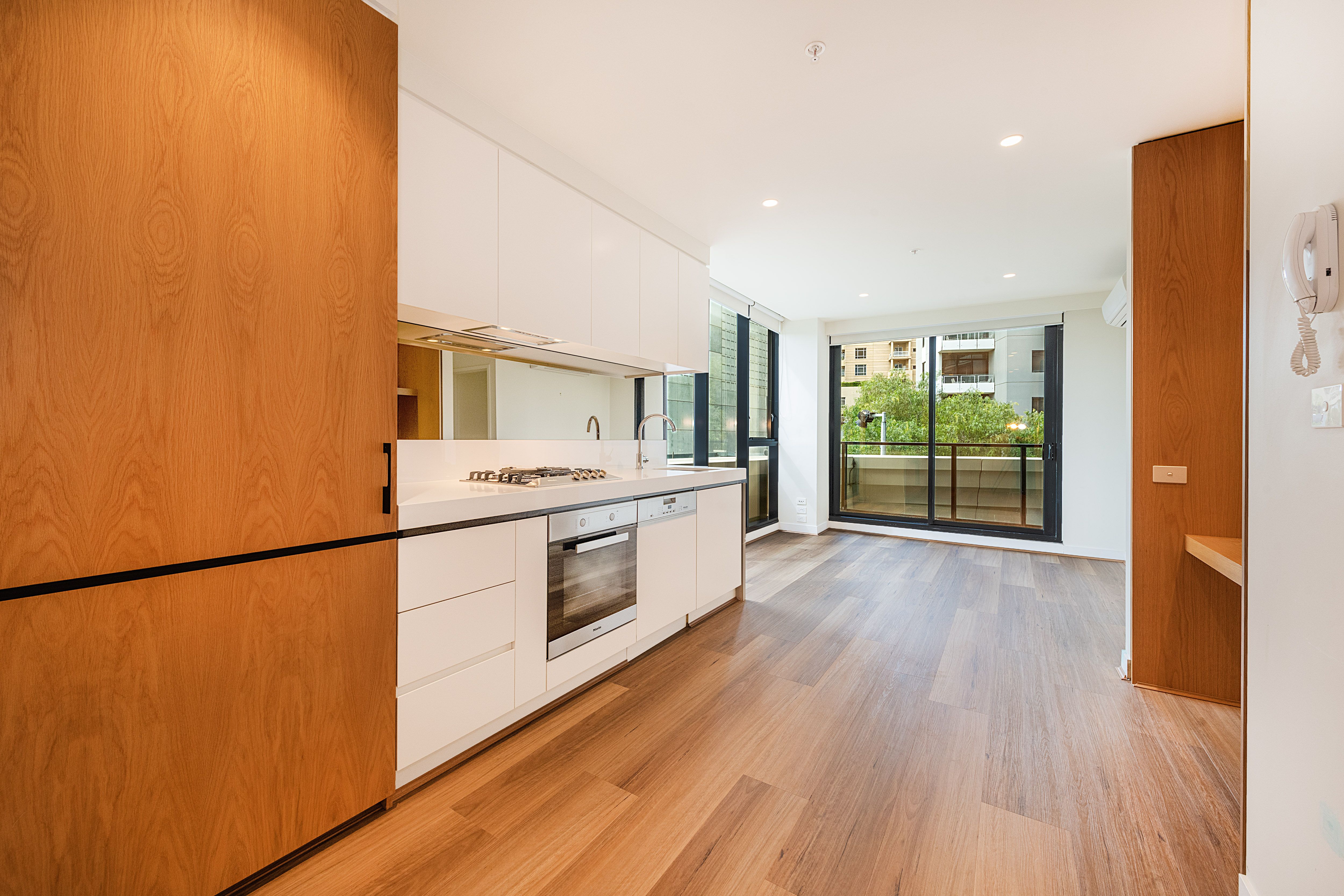 215/8 Daly Street, South Yarra, VIC 3141