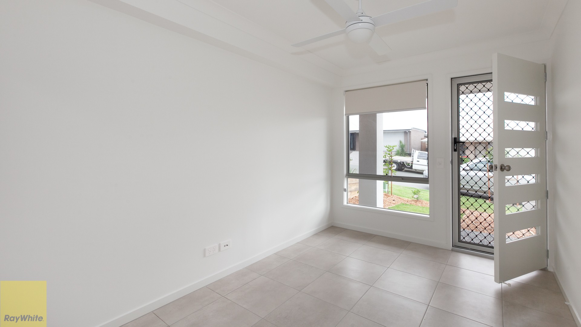 15 Honeyeater Street, Bahrs Scrub, QLD 4207