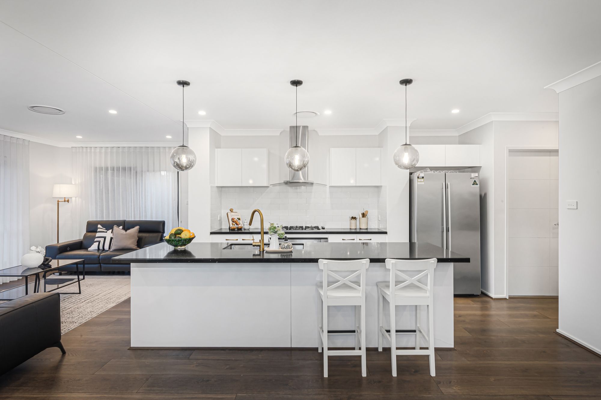 2 Avior Street — photo 5 of 16