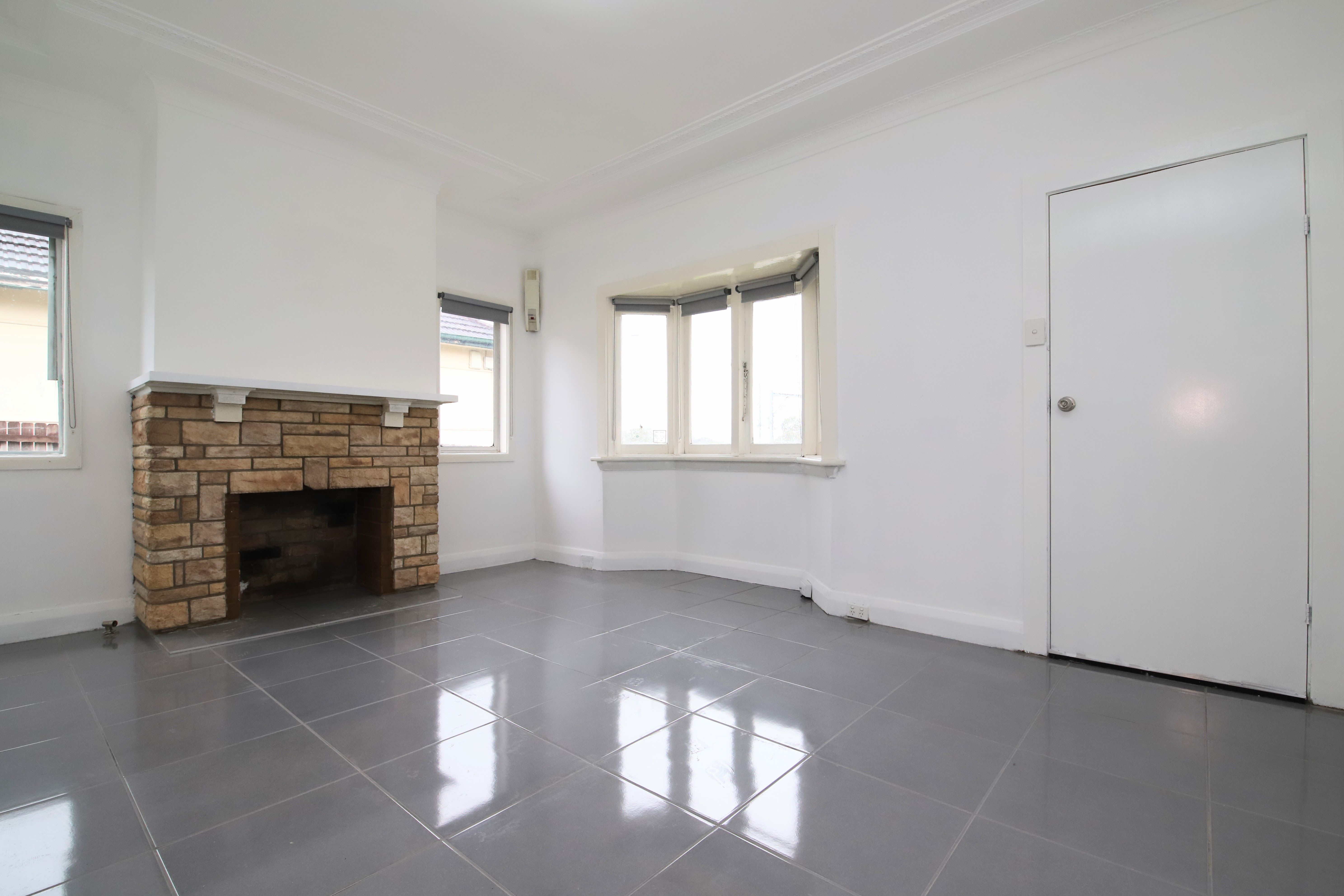 72 Military Road, Merrylands, NSW 2160