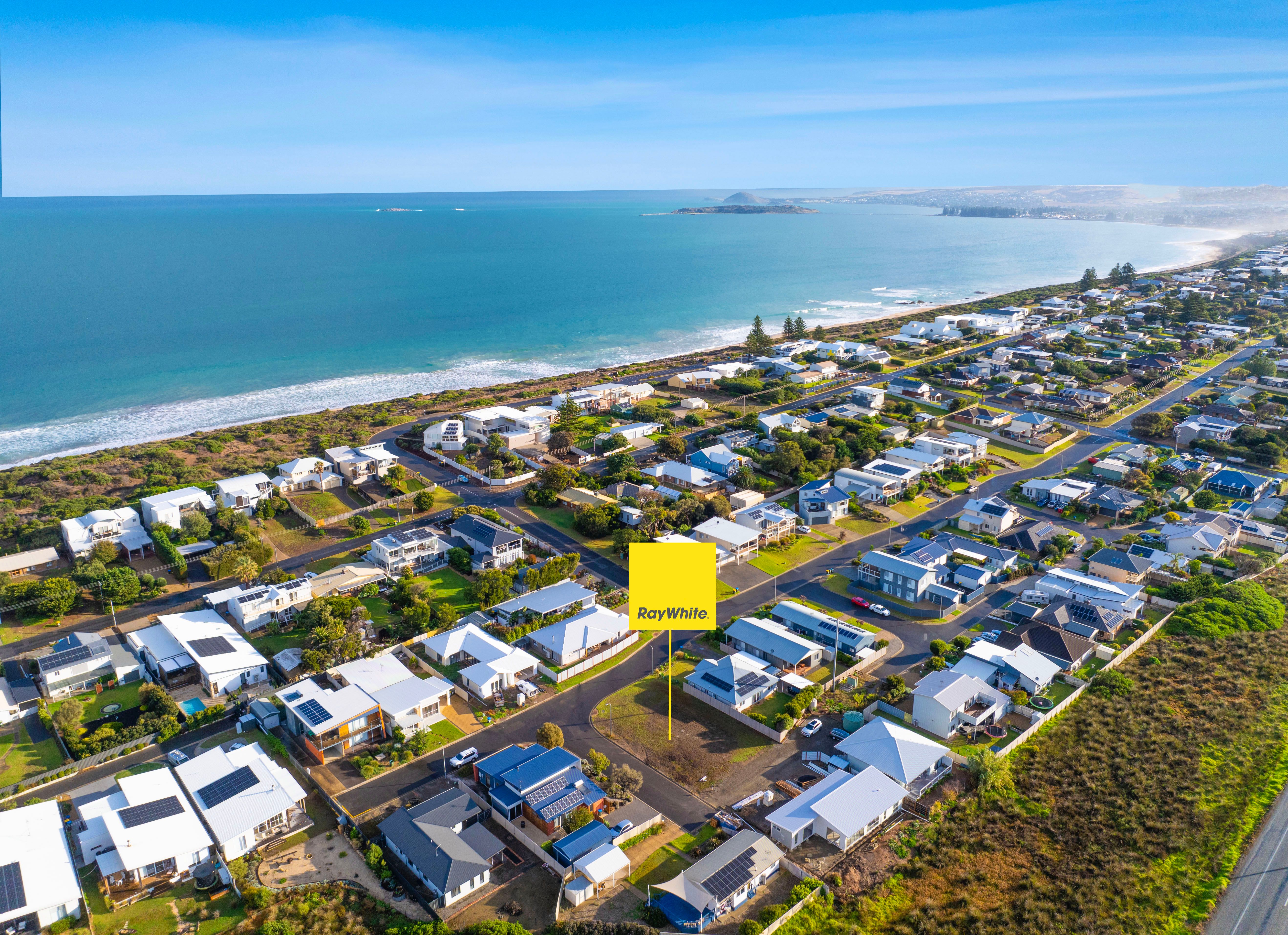 10 Albatross Avenue, CHITON, SA 5211