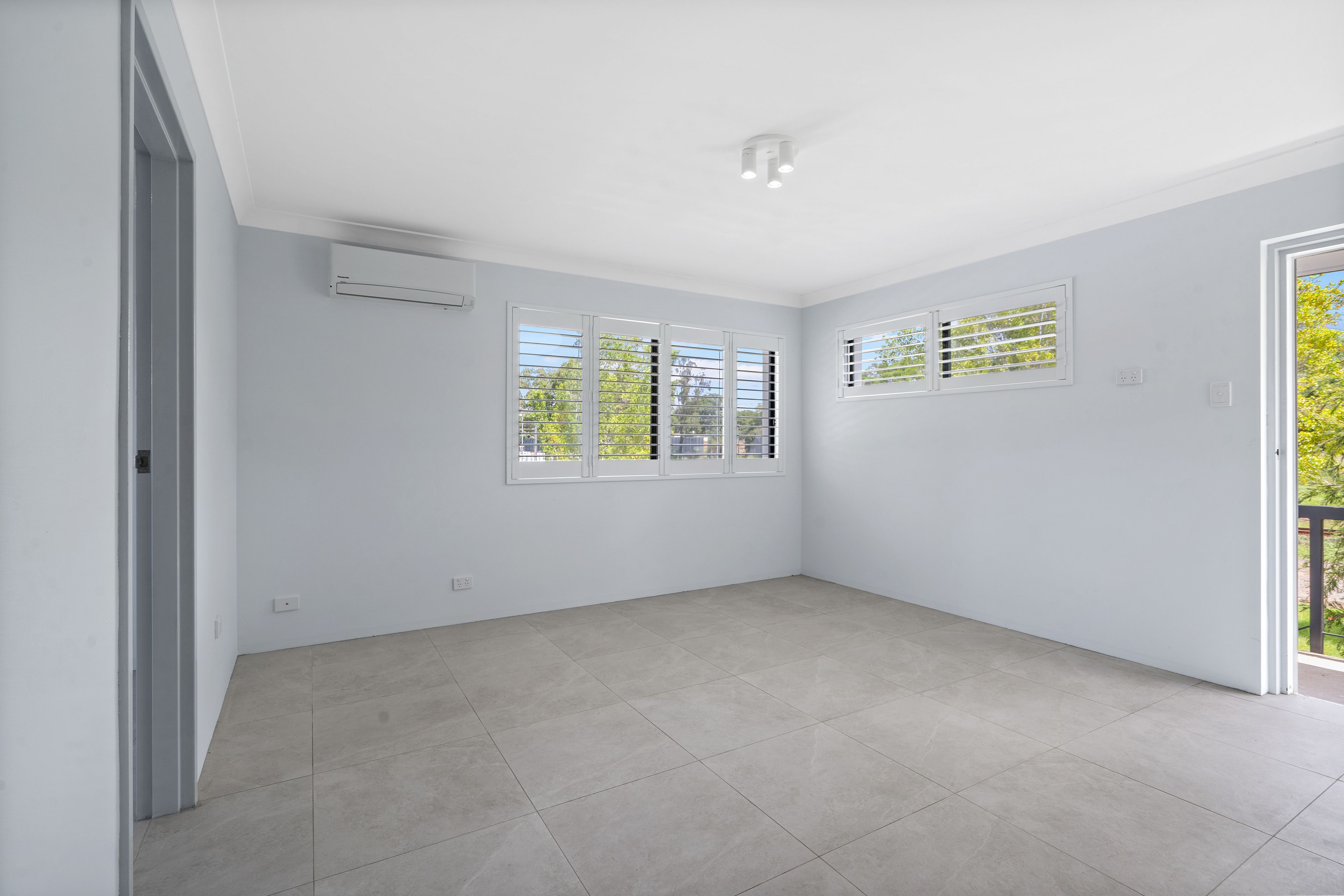 7/32 Grasspan Street — photo 6 of 18