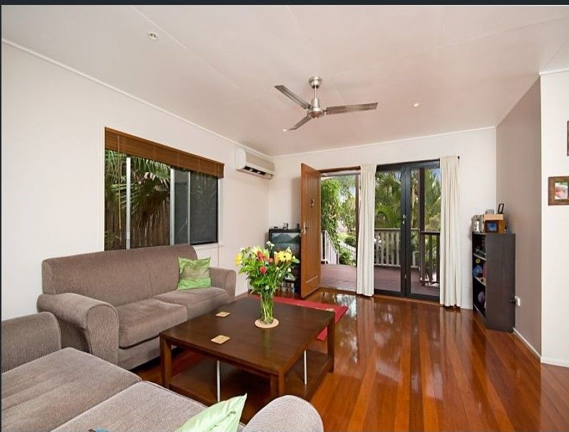 54 Bunowang Street, Balmoral, QLD 4171
