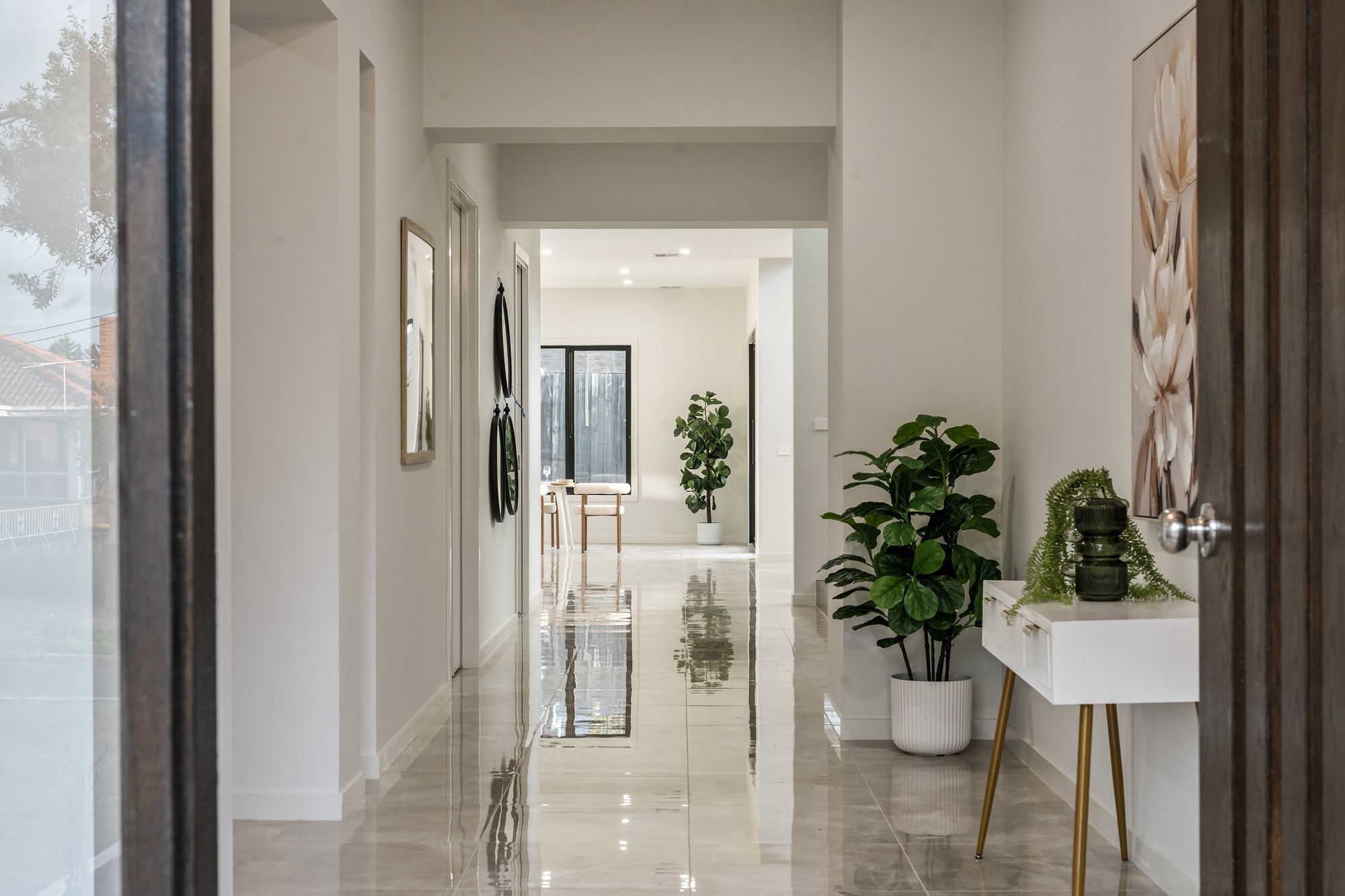 14 Moona Street — photo 3 of 30