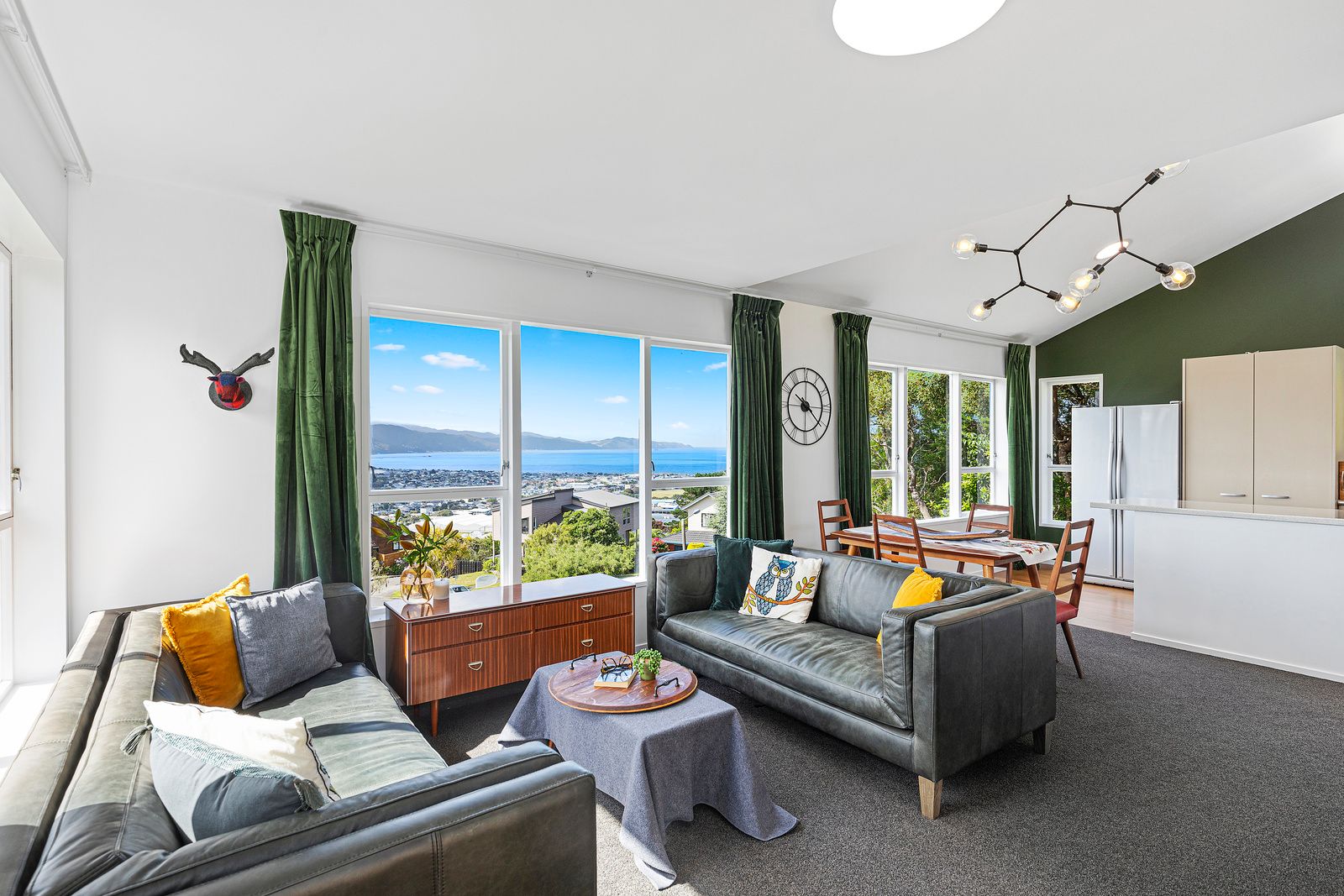 1 Jacaranda Grove, Maungaraki, Lower Hutt City