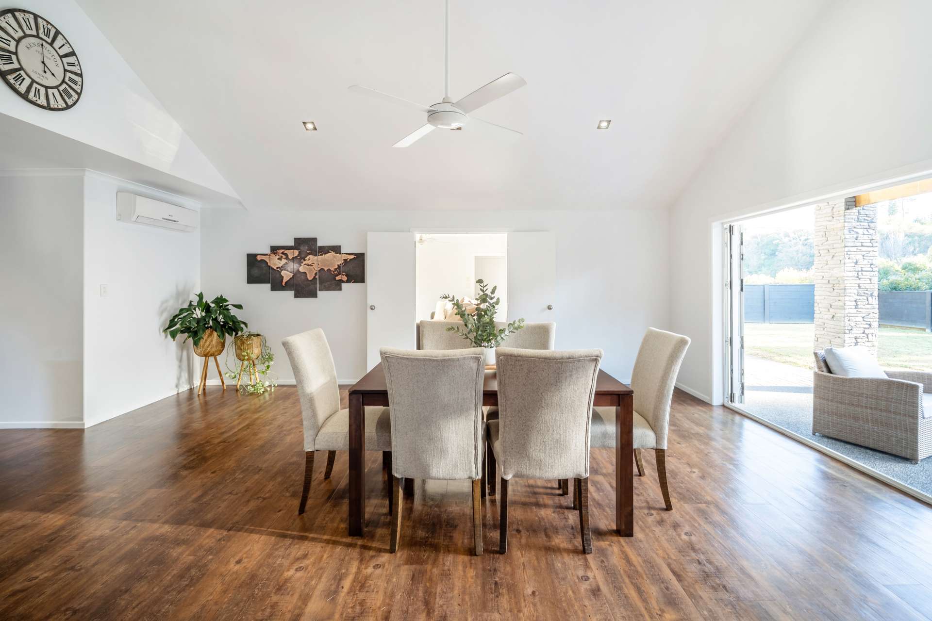 40 Stonebridge Way photo 16