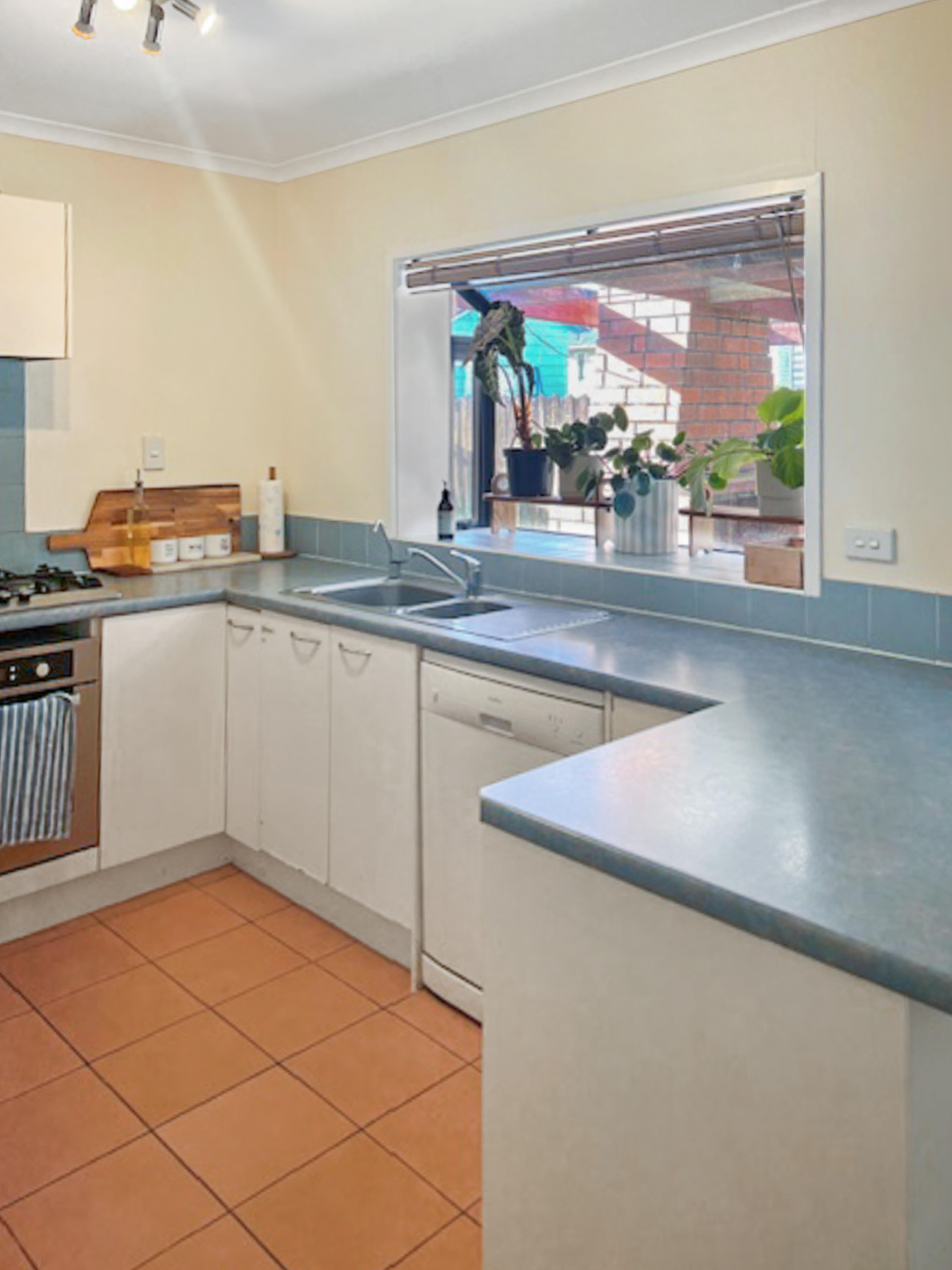 16 Kaimoana Street, Weymouth, Manukau City