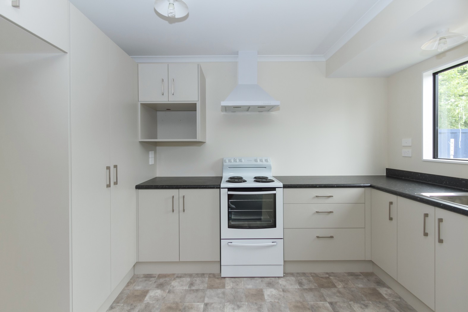 1/1 Bleakley Place, Hillcrest, Hamilton City