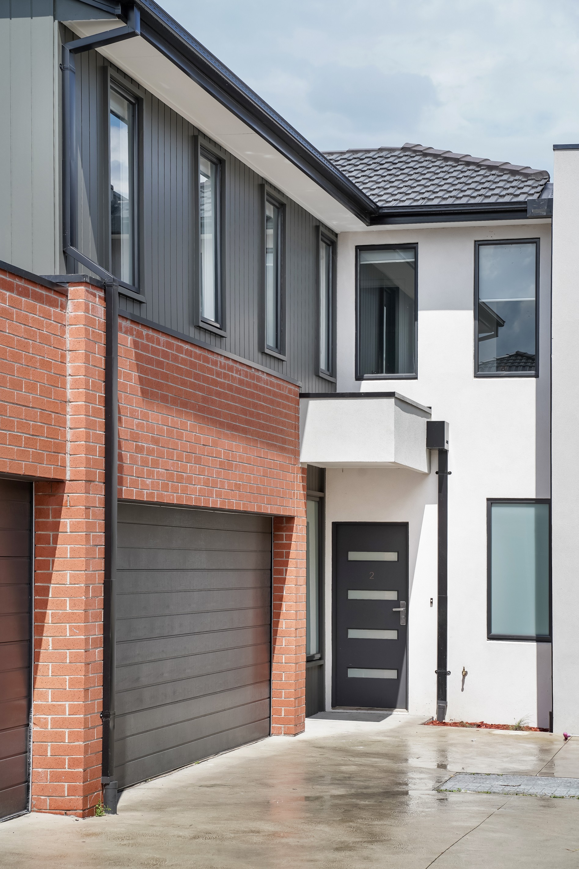 2/3 Dumbarton Street, Reservoir, VIC 3073