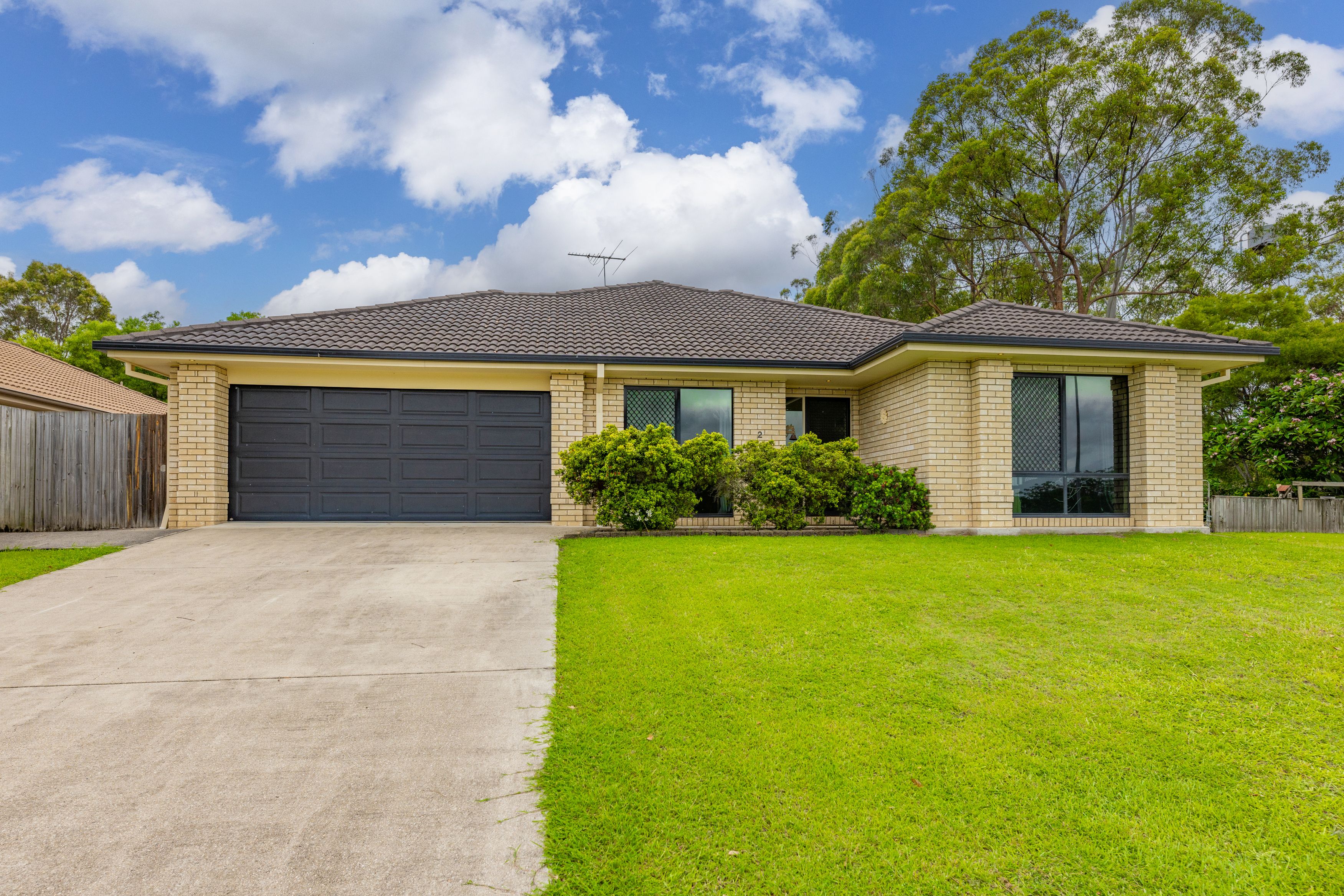 2-4 Allikea Place, D'aguilar QLD 4514