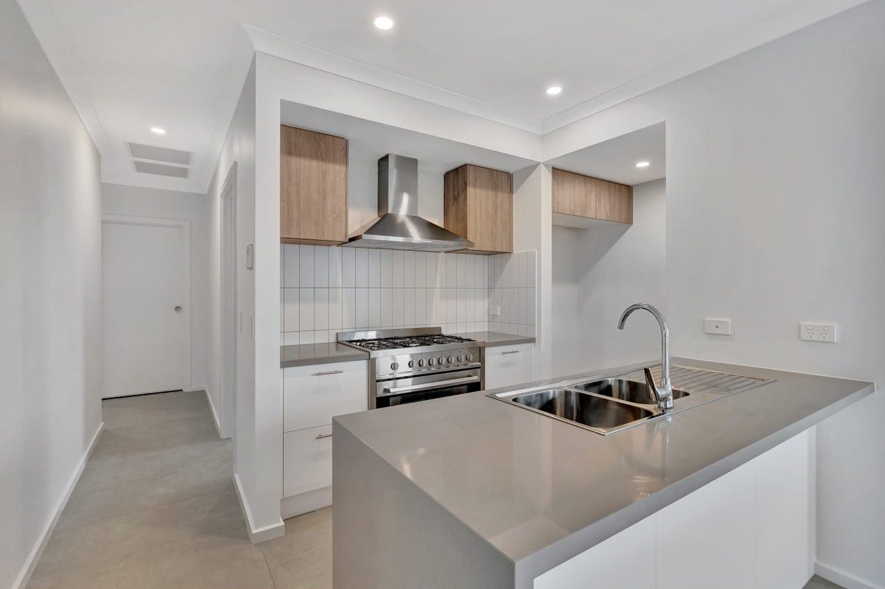 28 Jacana Close, Springfield, QLD 4300