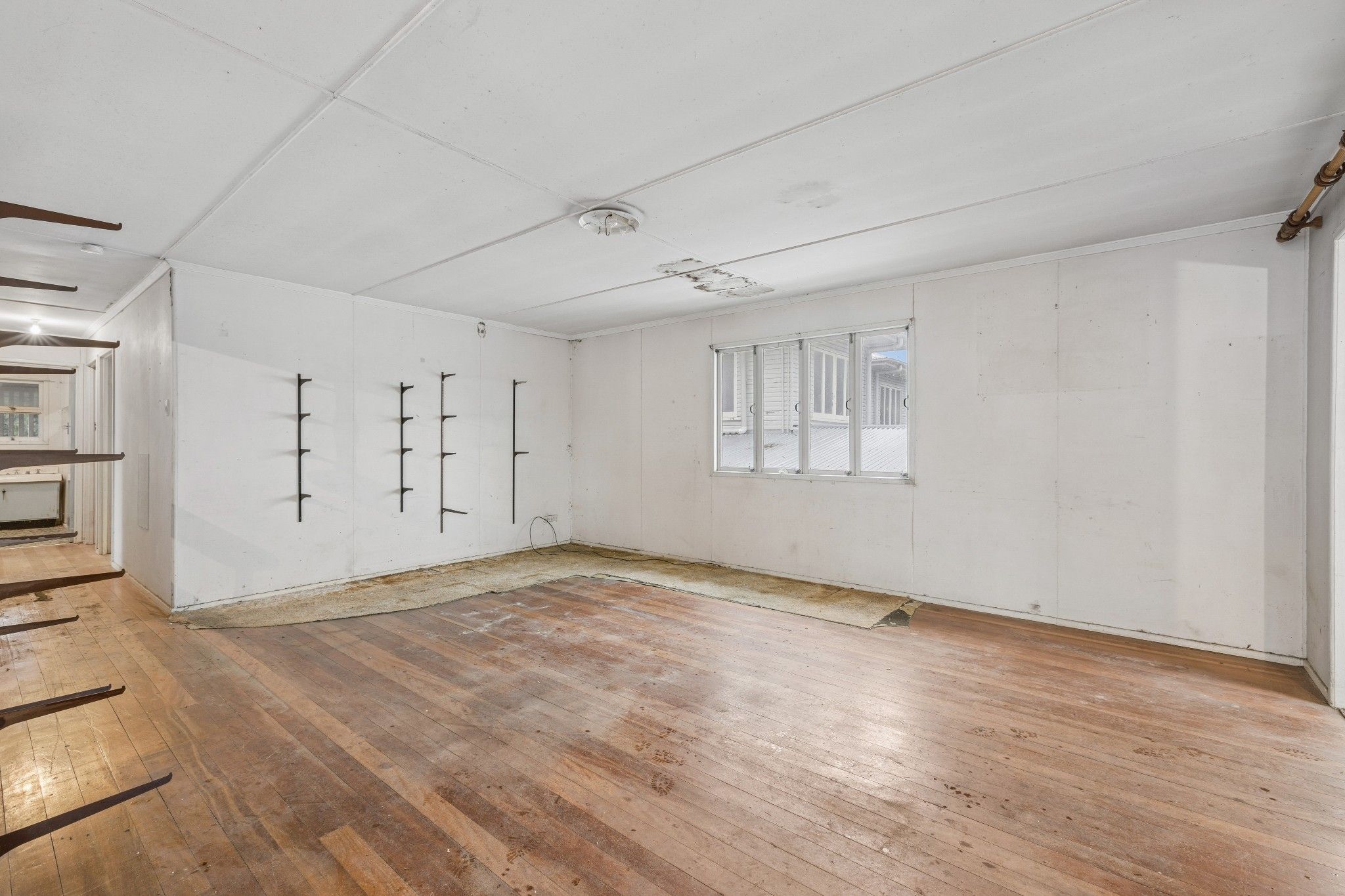 66 Boxgrove Avenue — photo 3 of 13