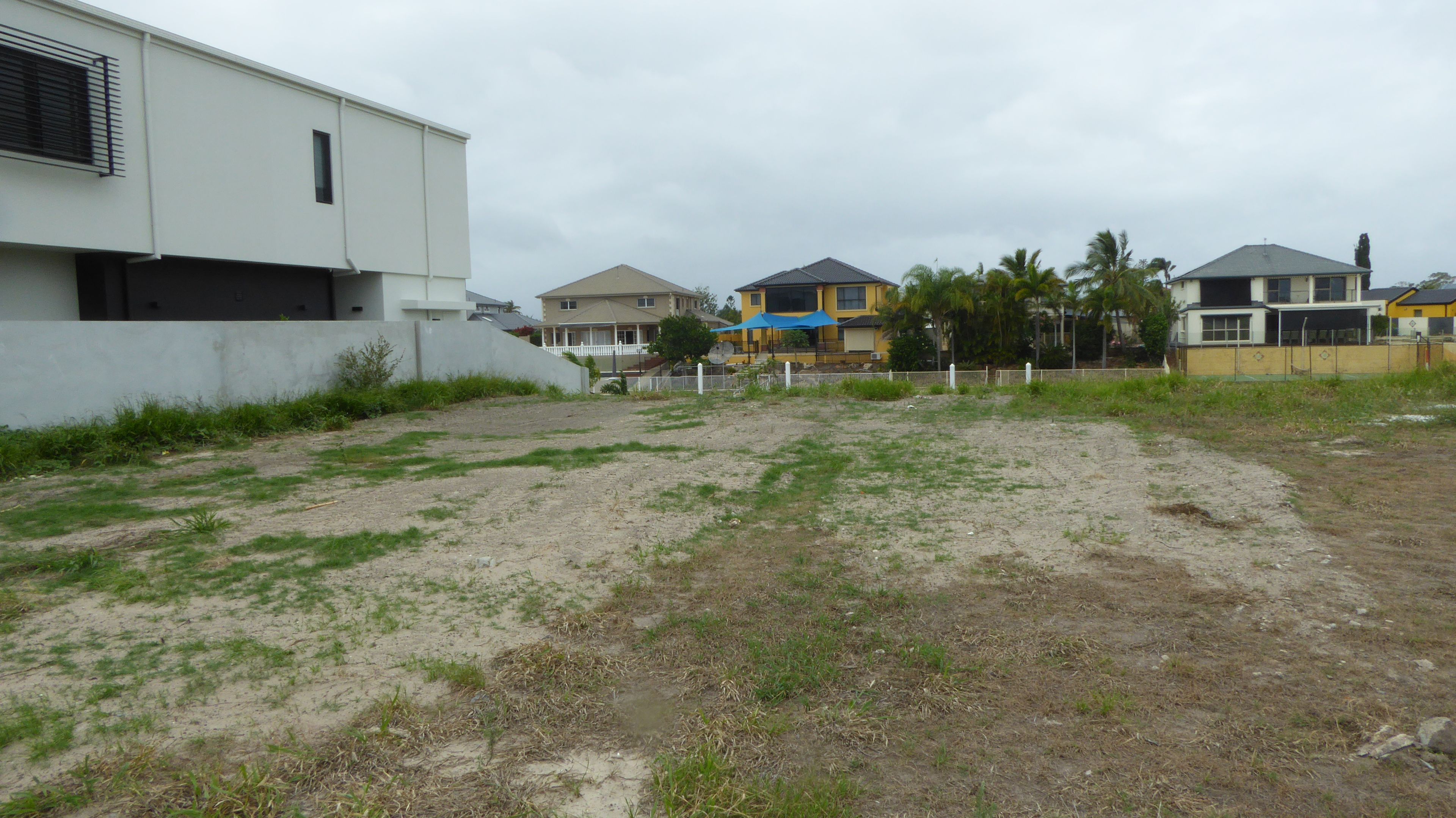 54 Lakeview Boulevard, Mermaid Waters, QLD 4218