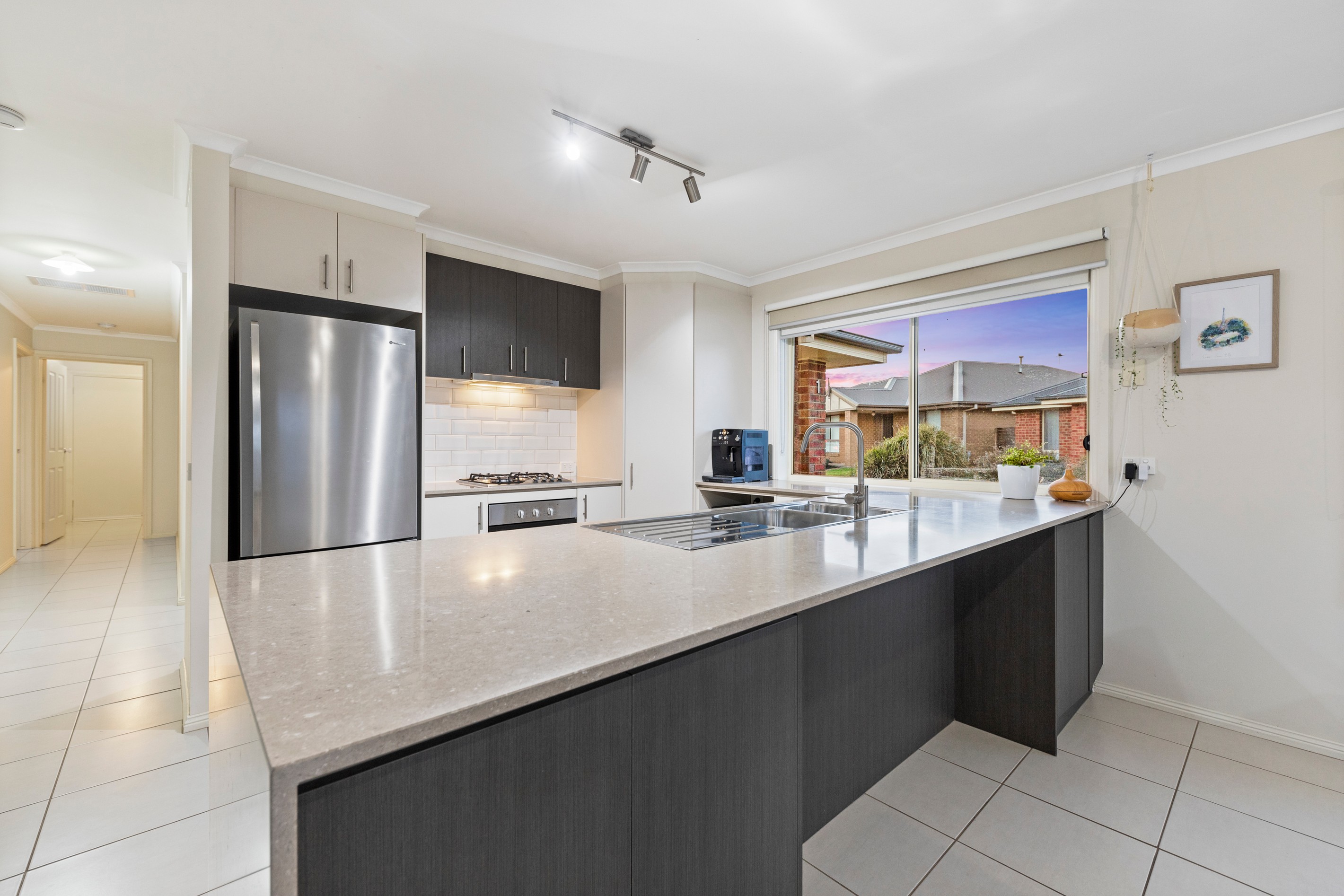 1/55 Sandalwood Drive, Pakenham, VIC 3810