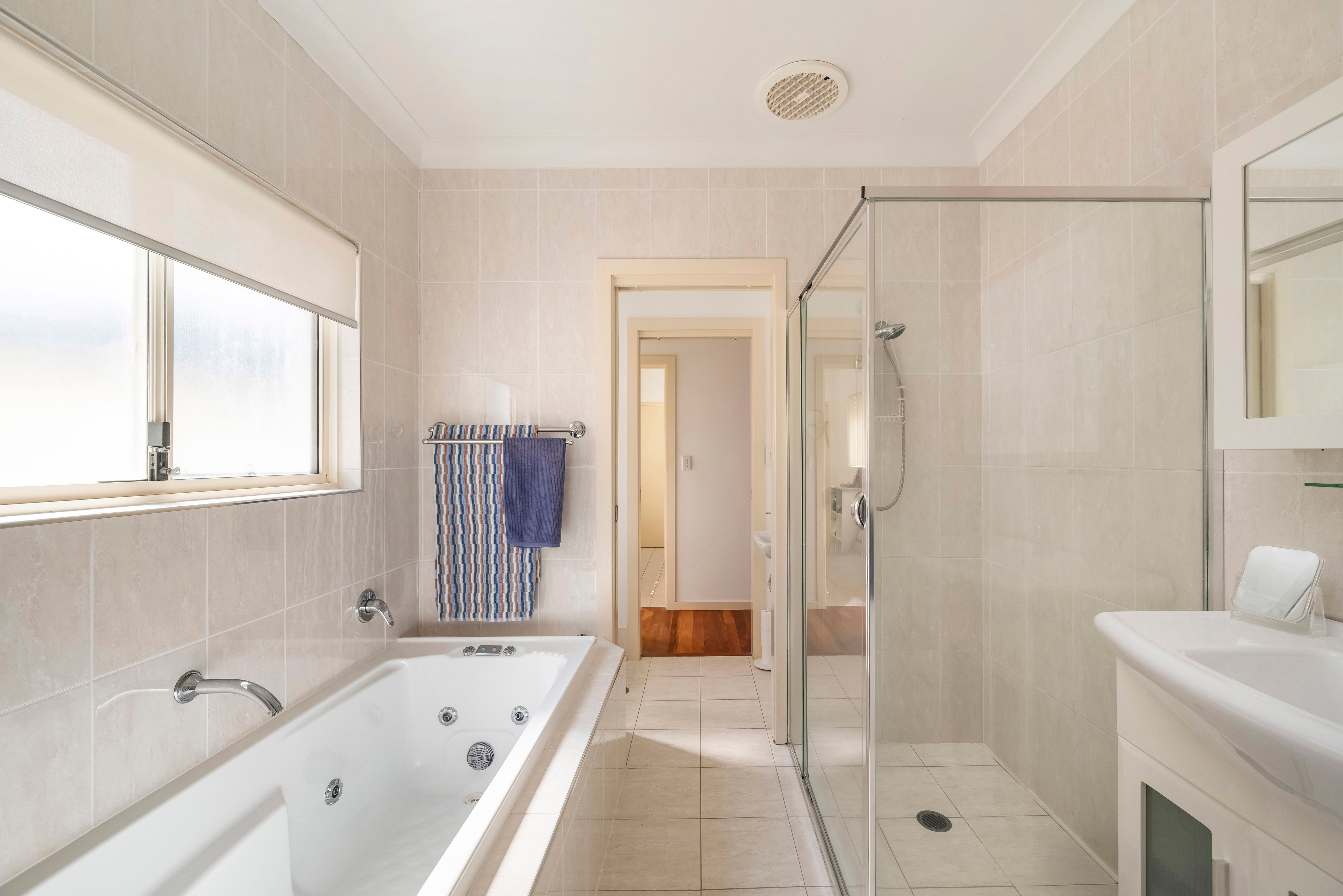 74A Austral Street — photo 17 of 25
