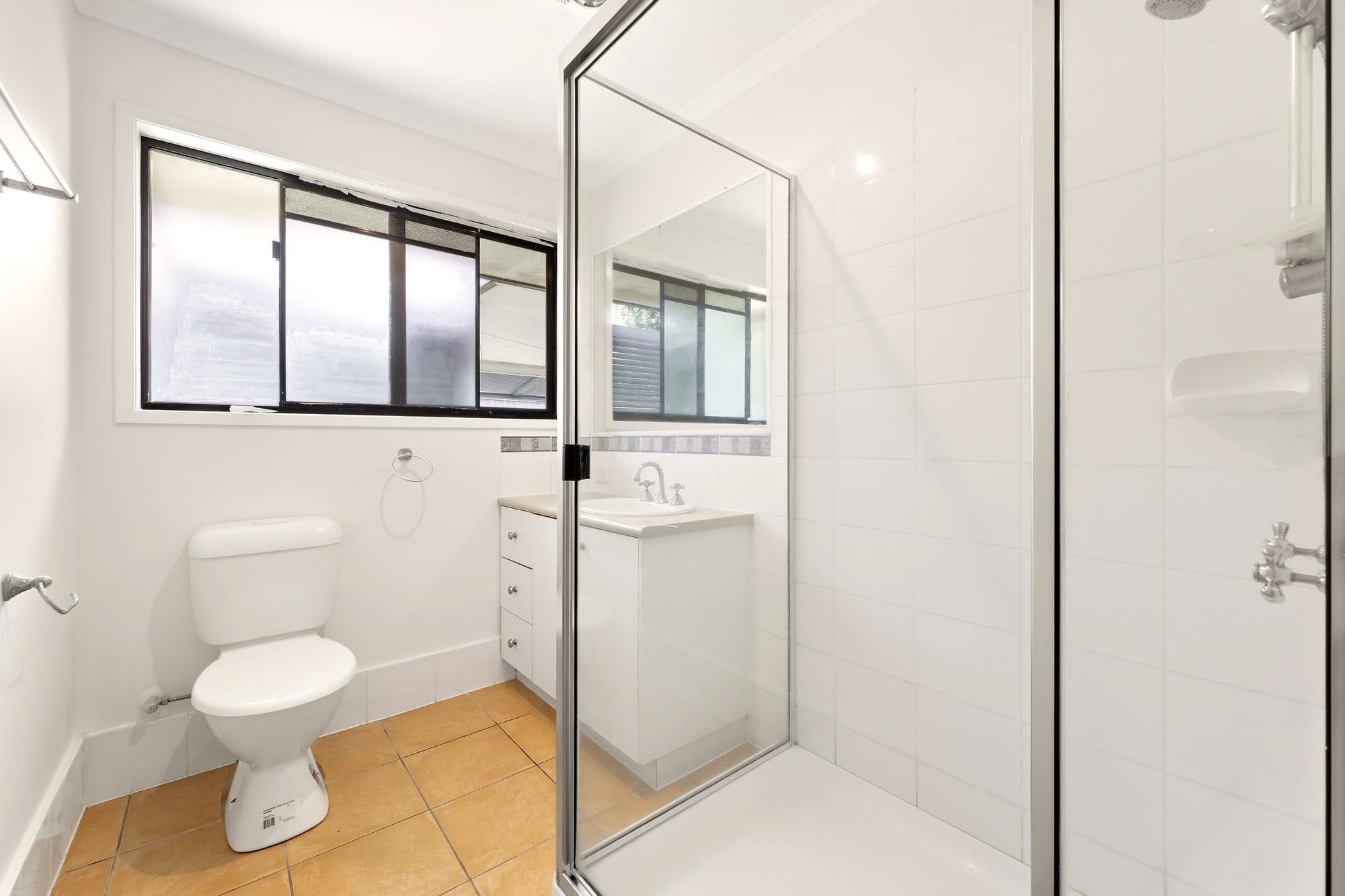 26 Coonawa Street — photo 14 of 20