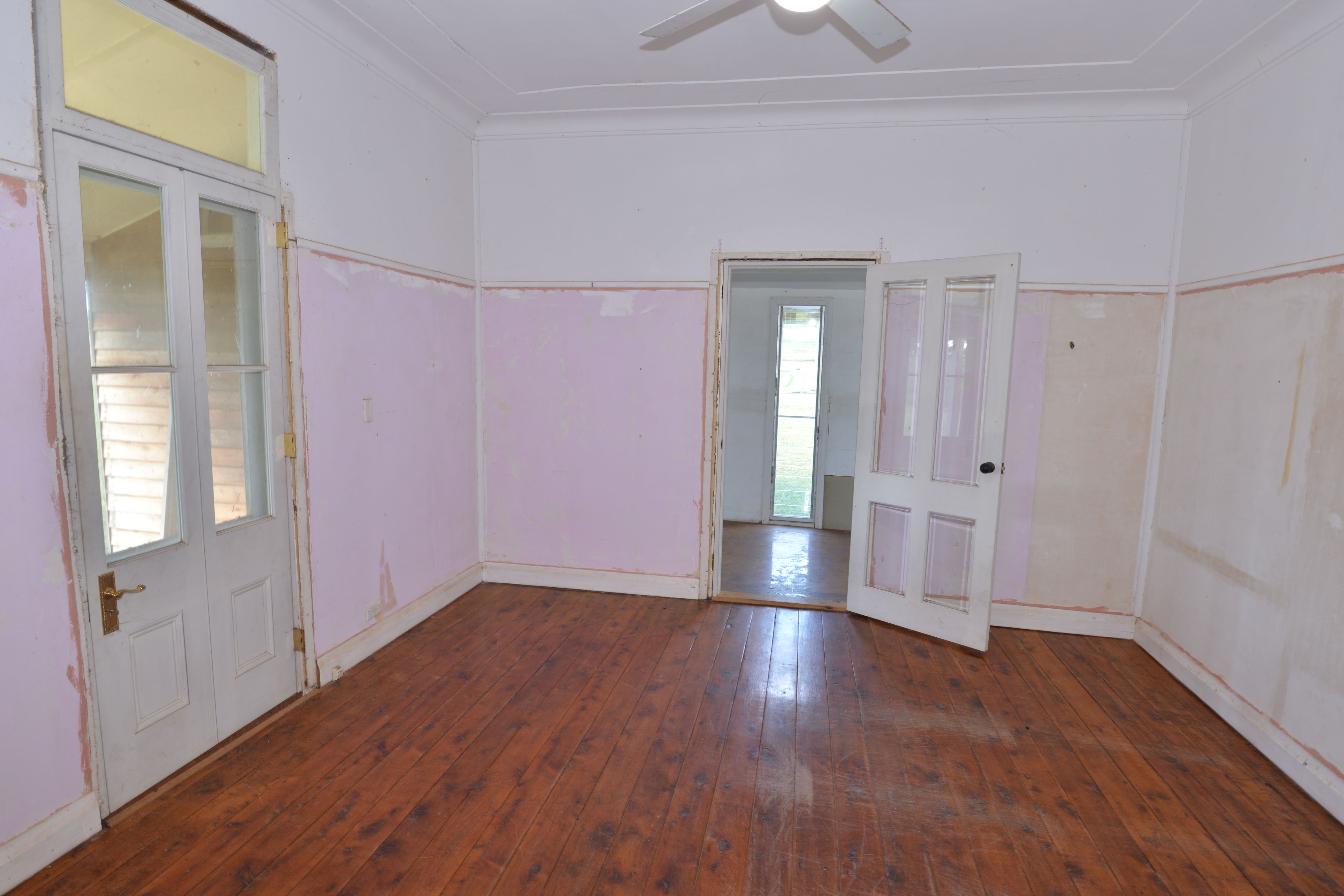 16387 Oxley Highway — photo 12 of 30