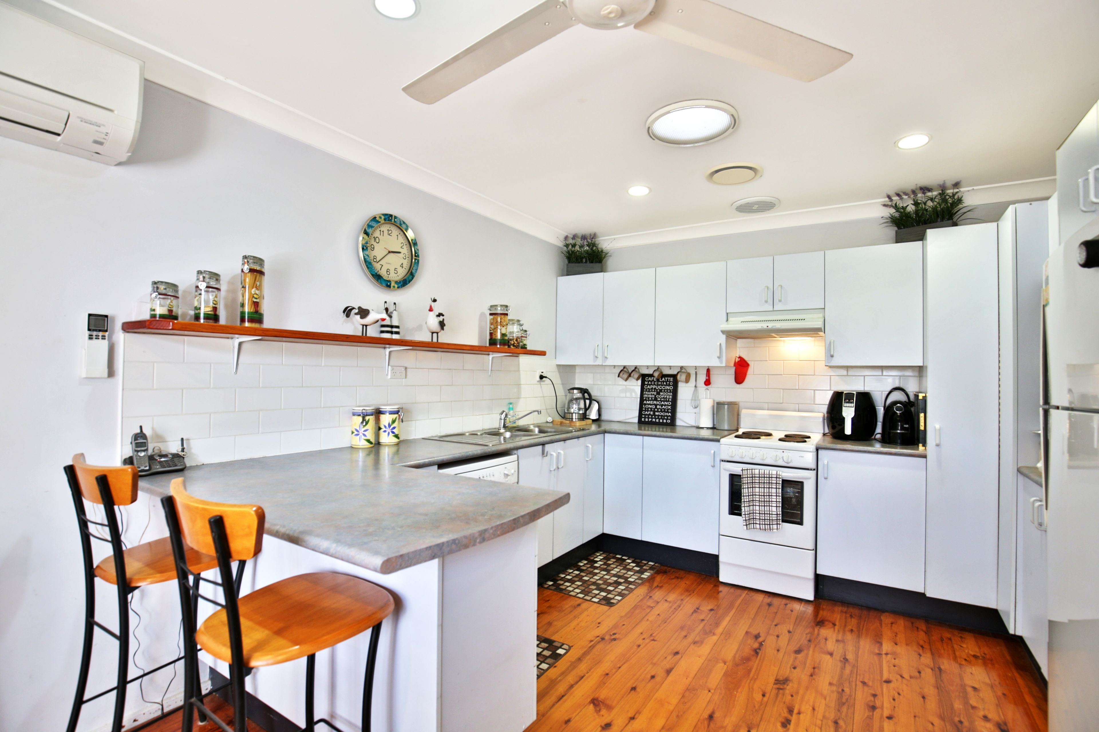 5 Penrose Drive, Bomaderry, NSW 2541