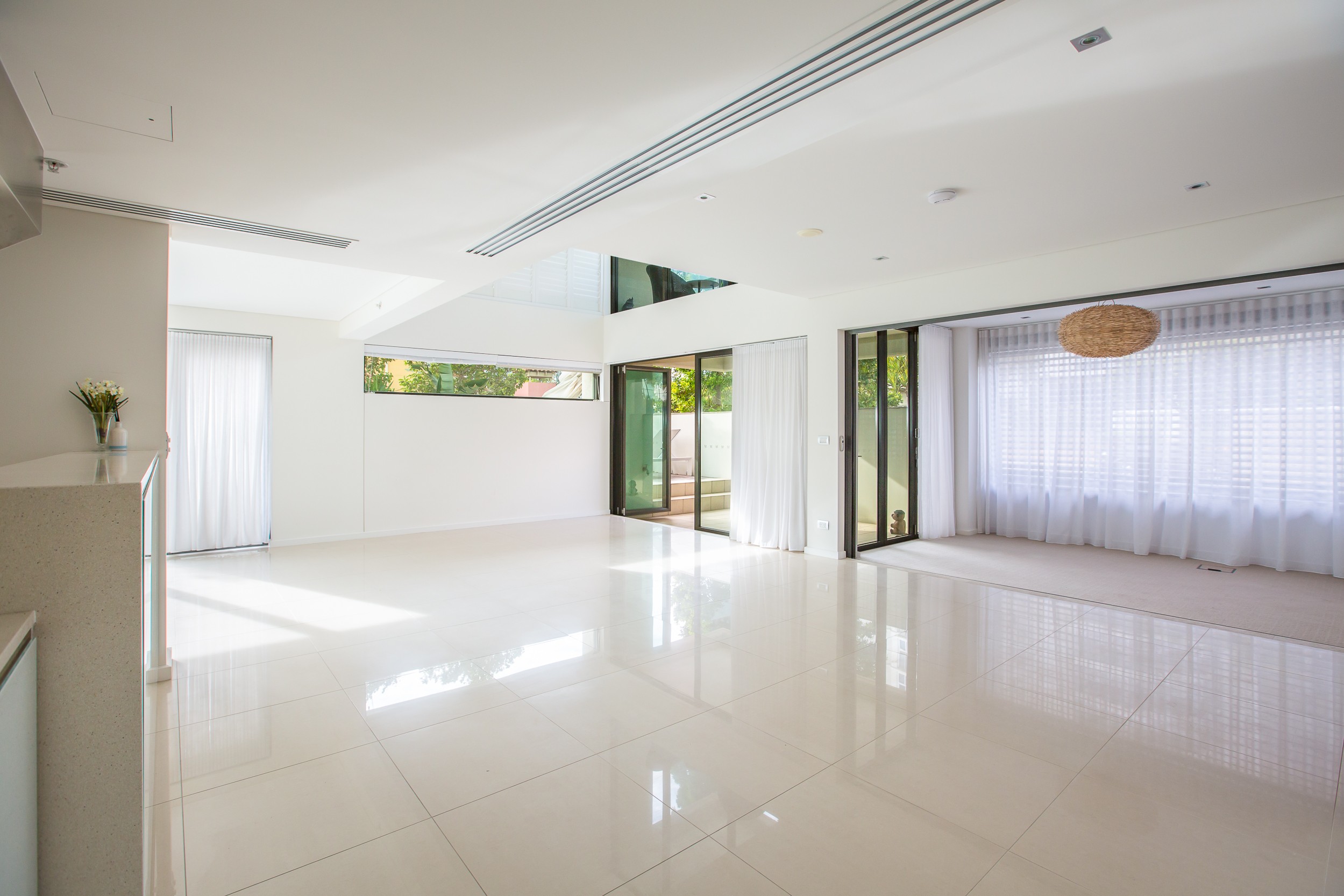 1/20 Hughes Avenue, Main Beach, QLD 4217