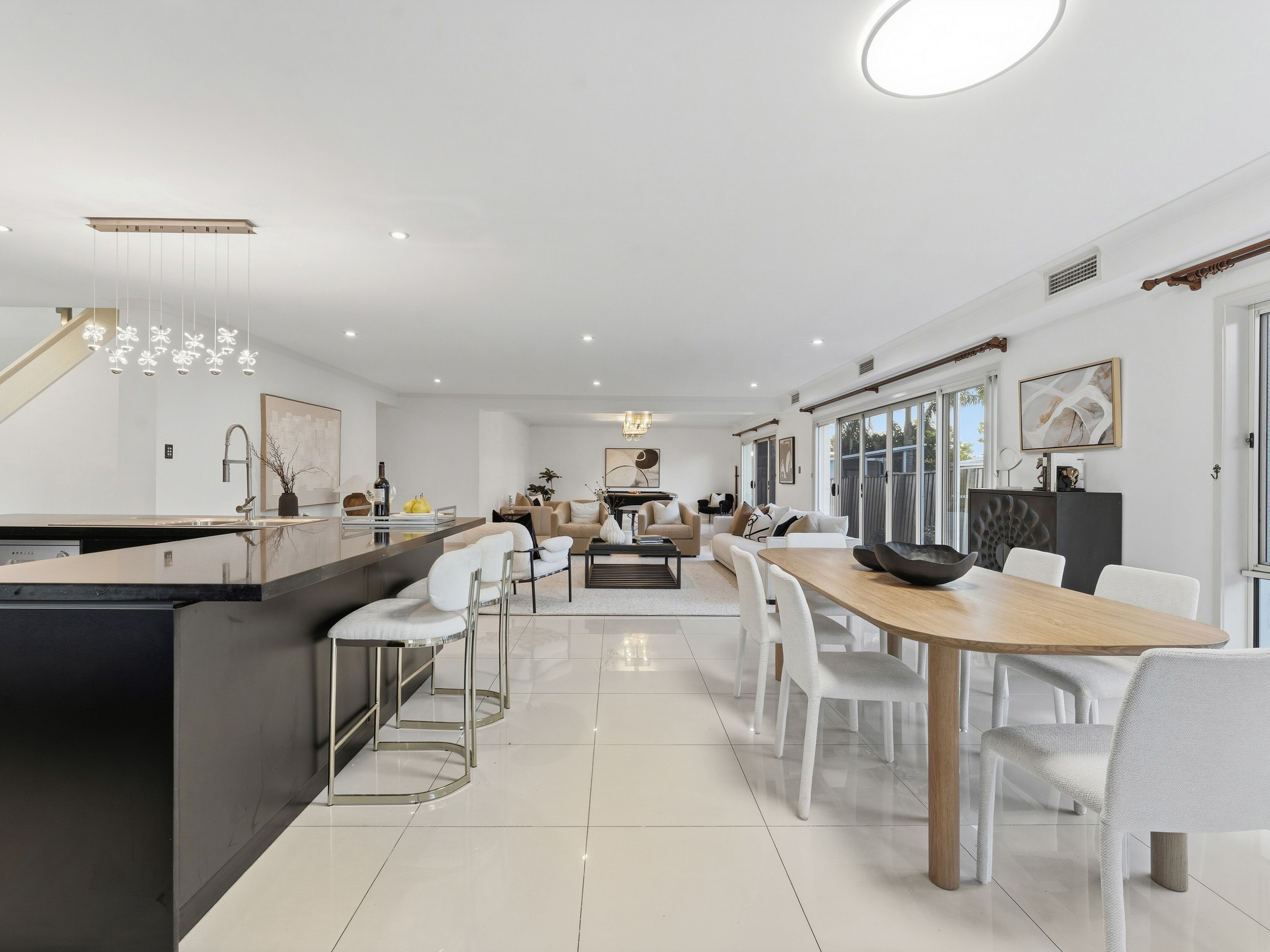 1 Henderson Street — photo 9 of 30