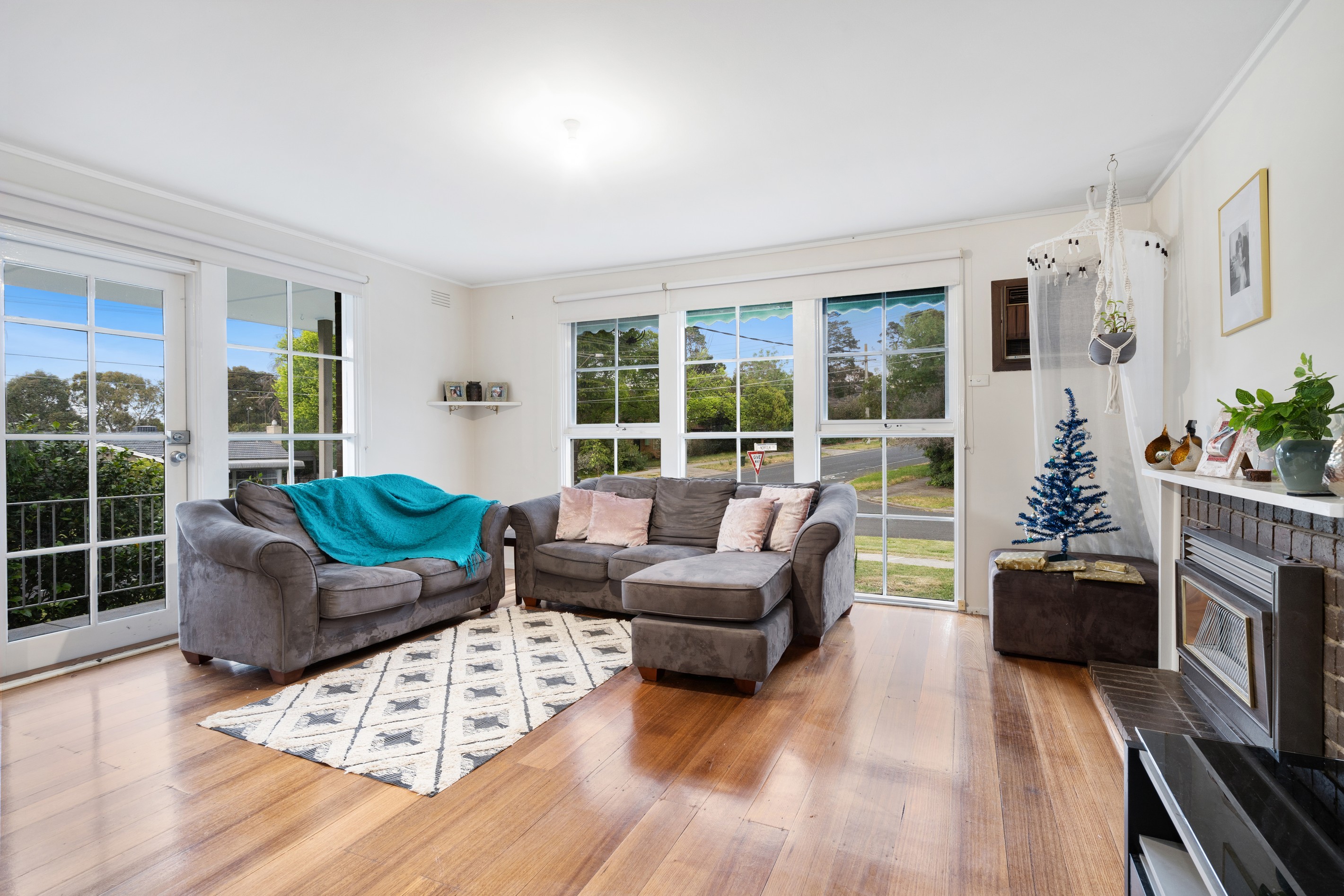 2 Norfolk Crescent, Bundoora, VIC 3083
