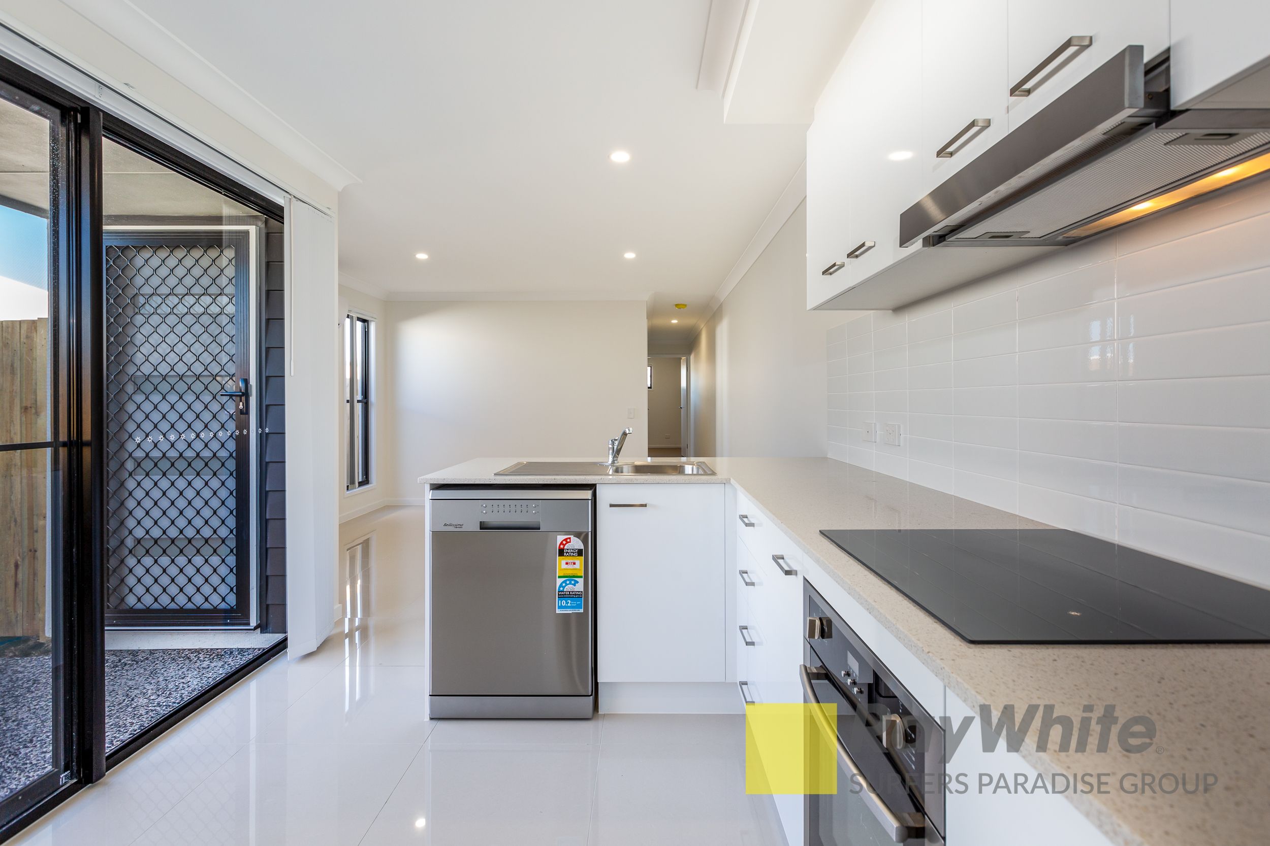 2/8 Sophora Road, Holmview, QLD 4207